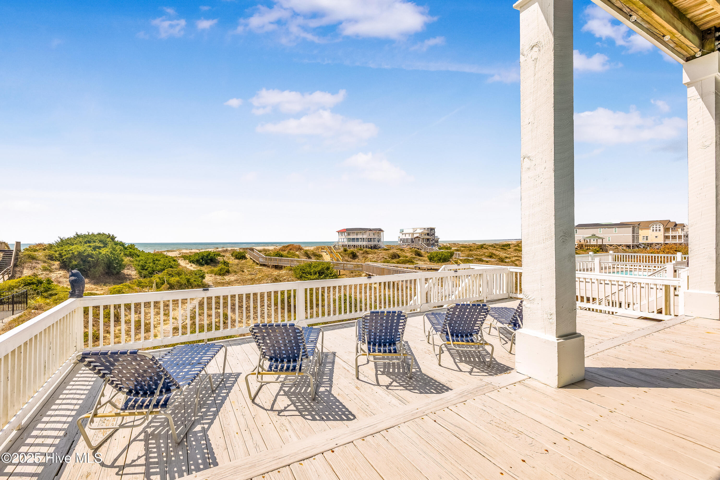 6901 Kings Lynn Drive