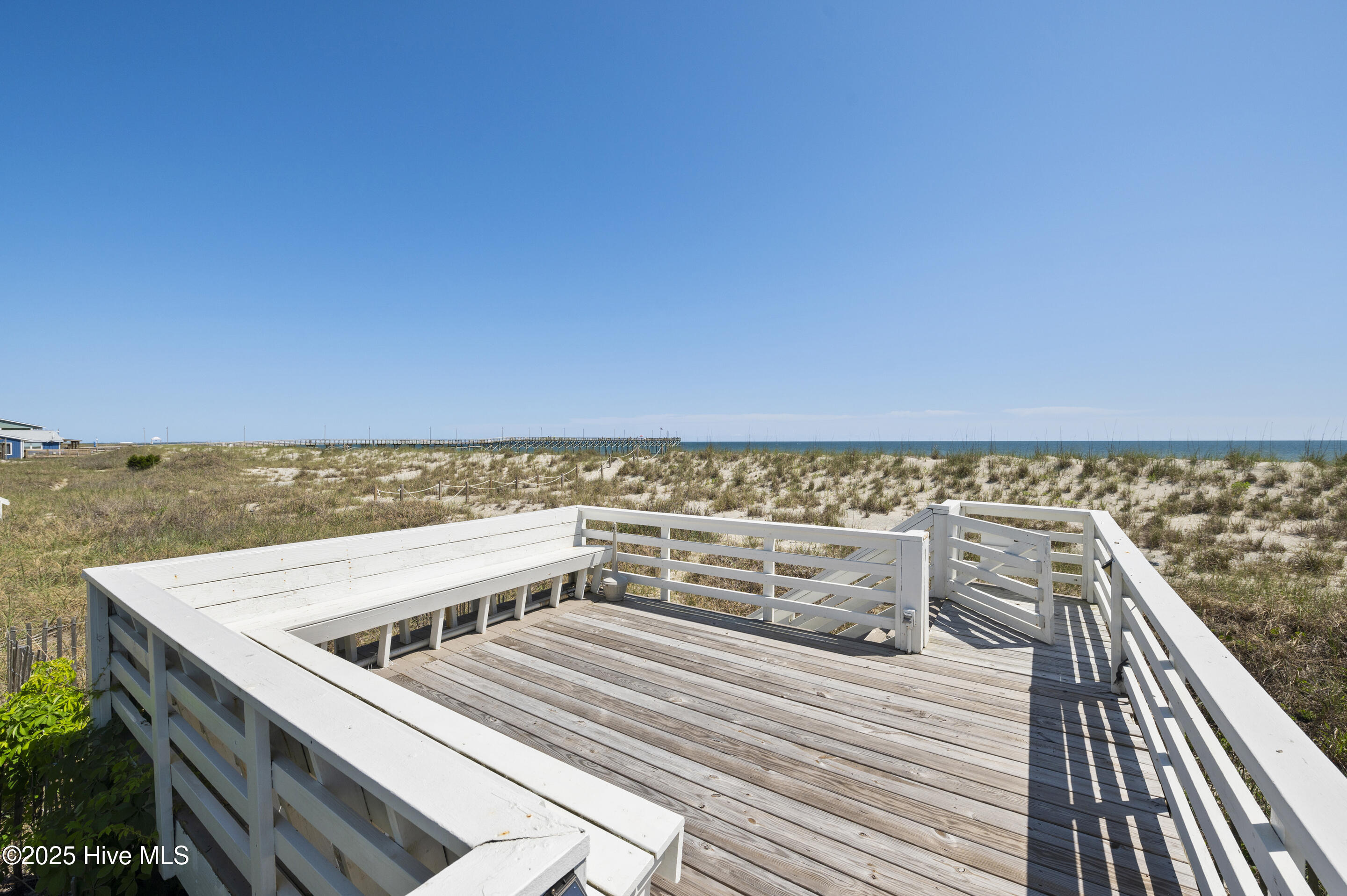 1123 E Beach Drive