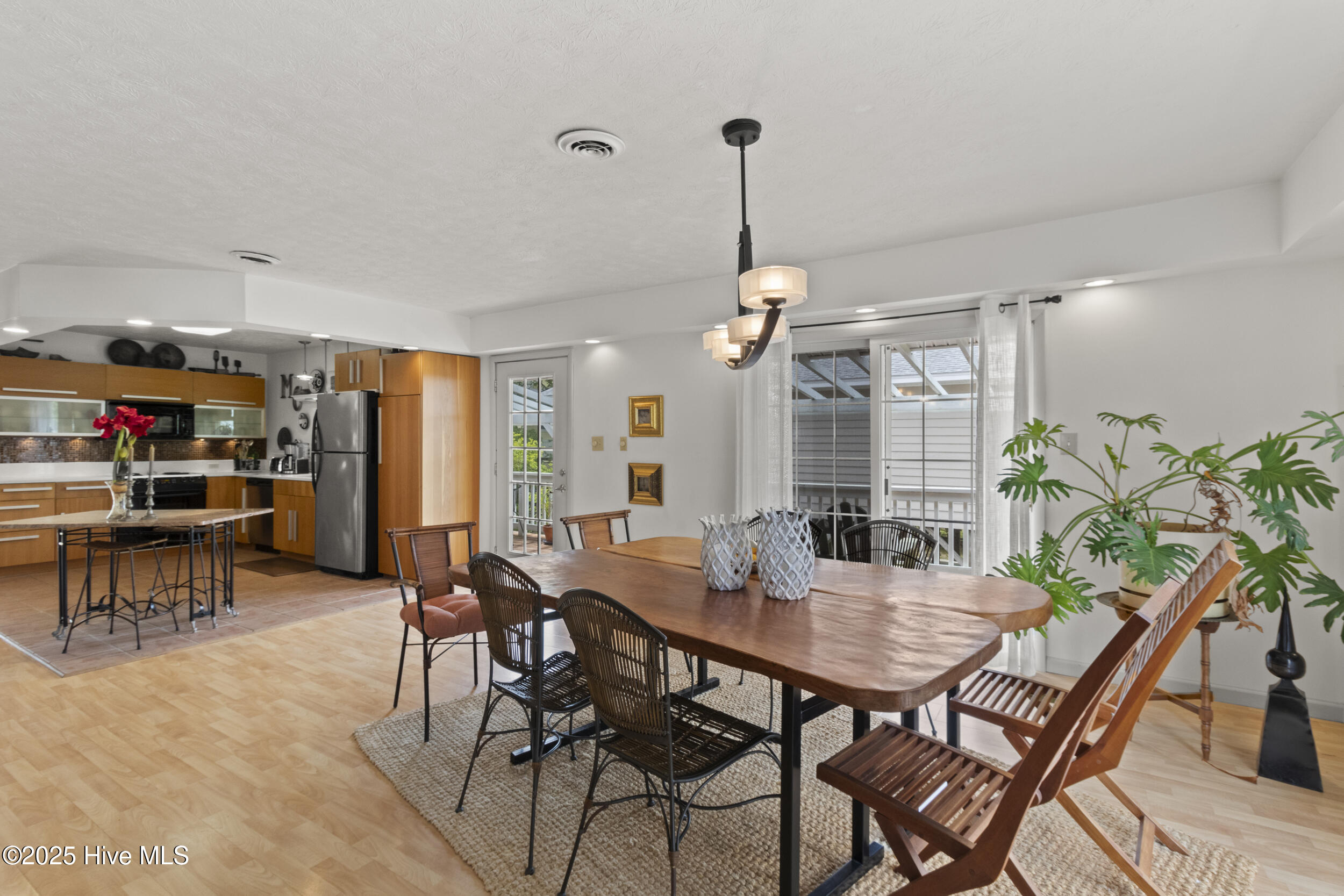 116 SE 8th Street