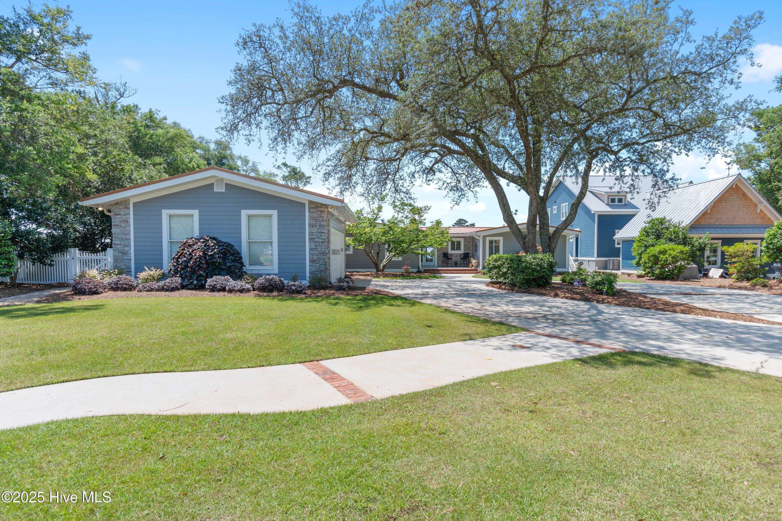 102 River Drive