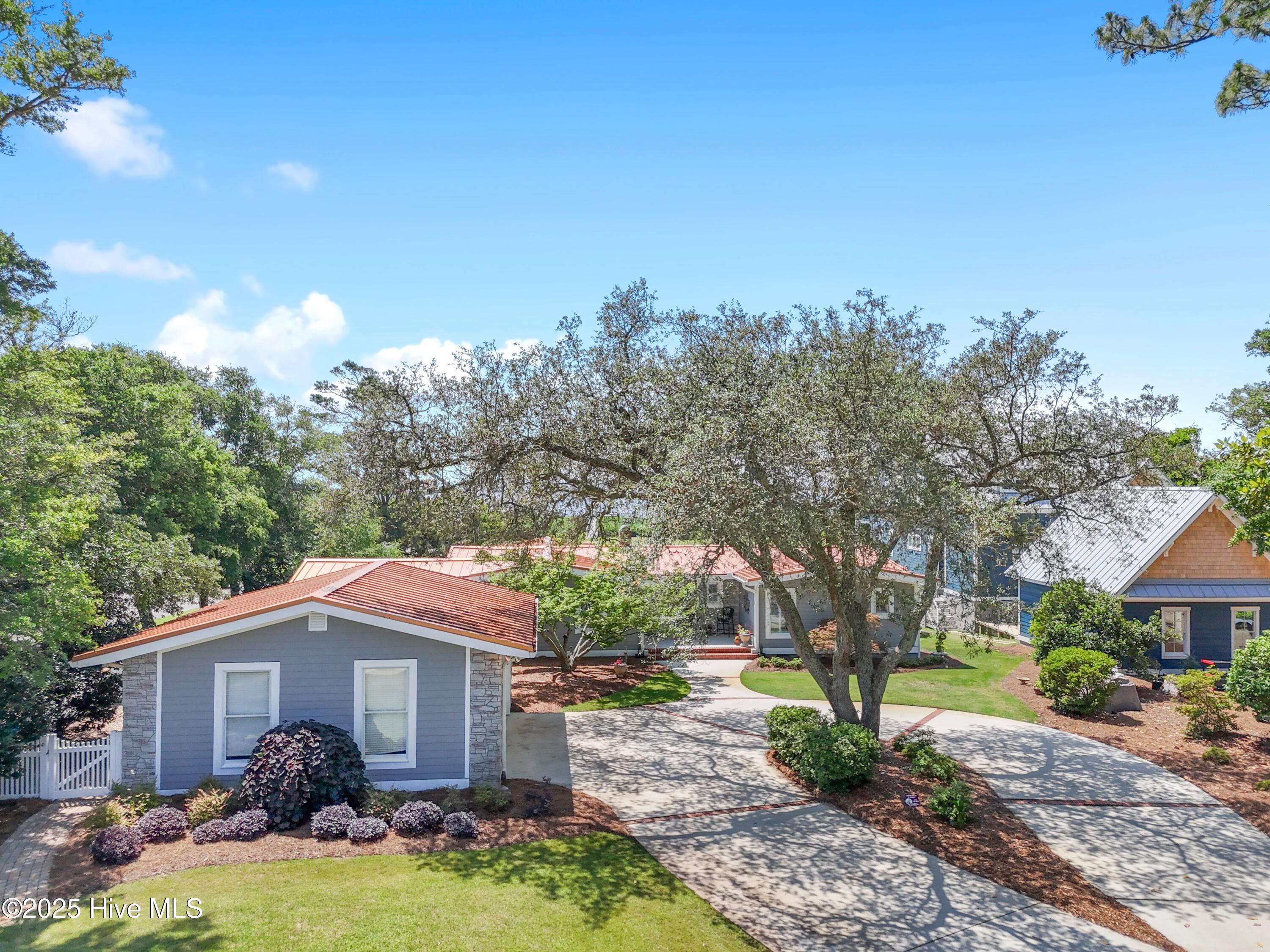 102 River Drive