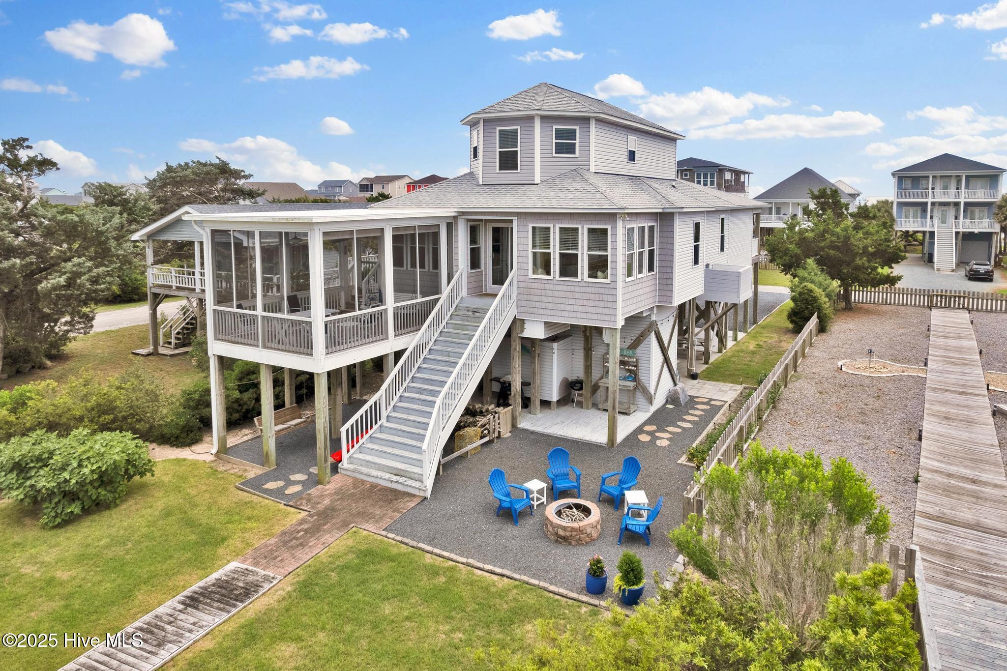 2304 W Pelican Drive