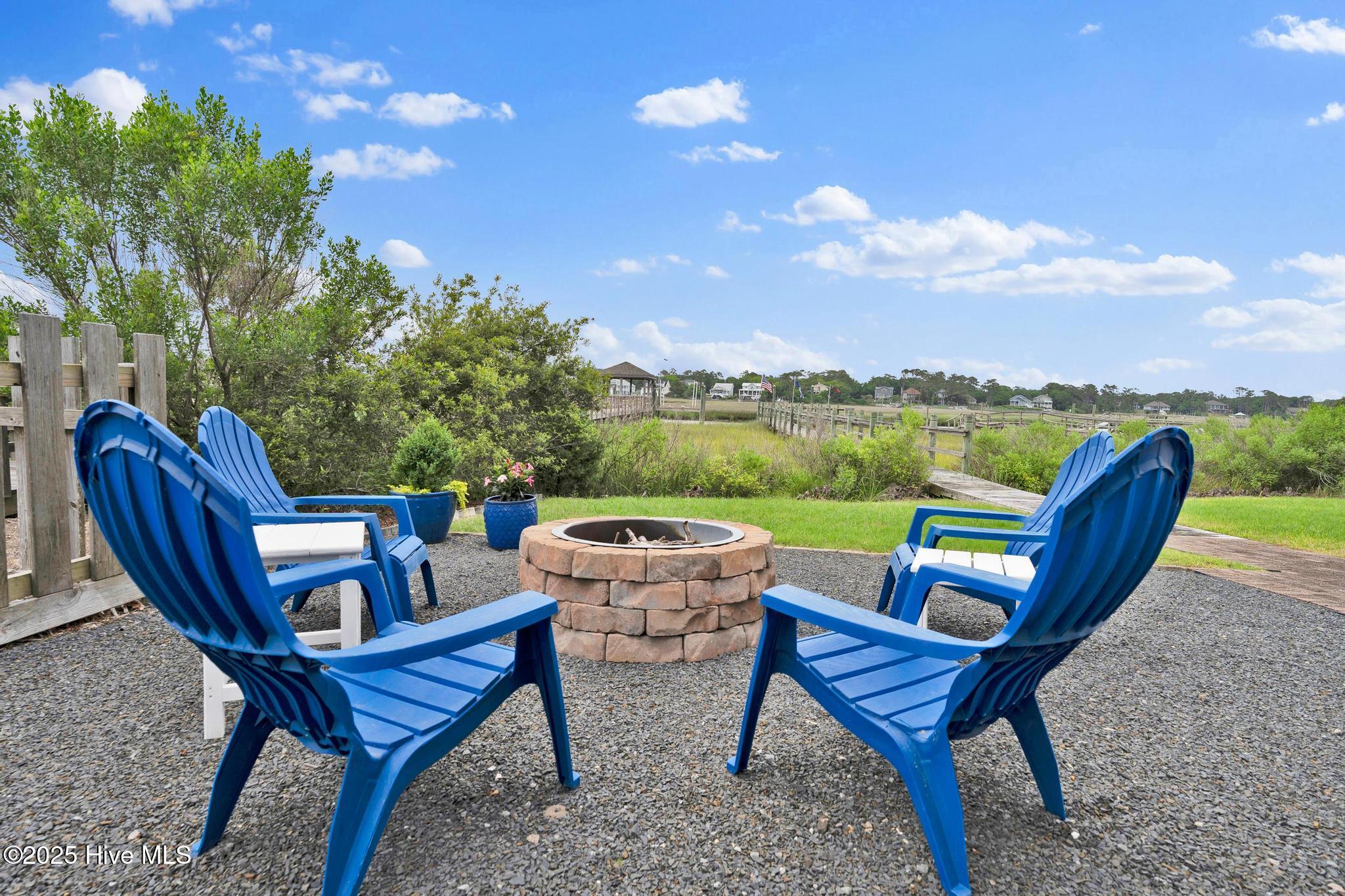 2304 W Pelican Drive