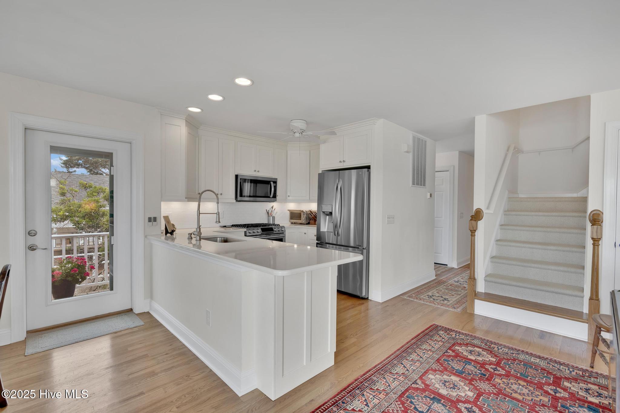 2304 W Pelican Drive