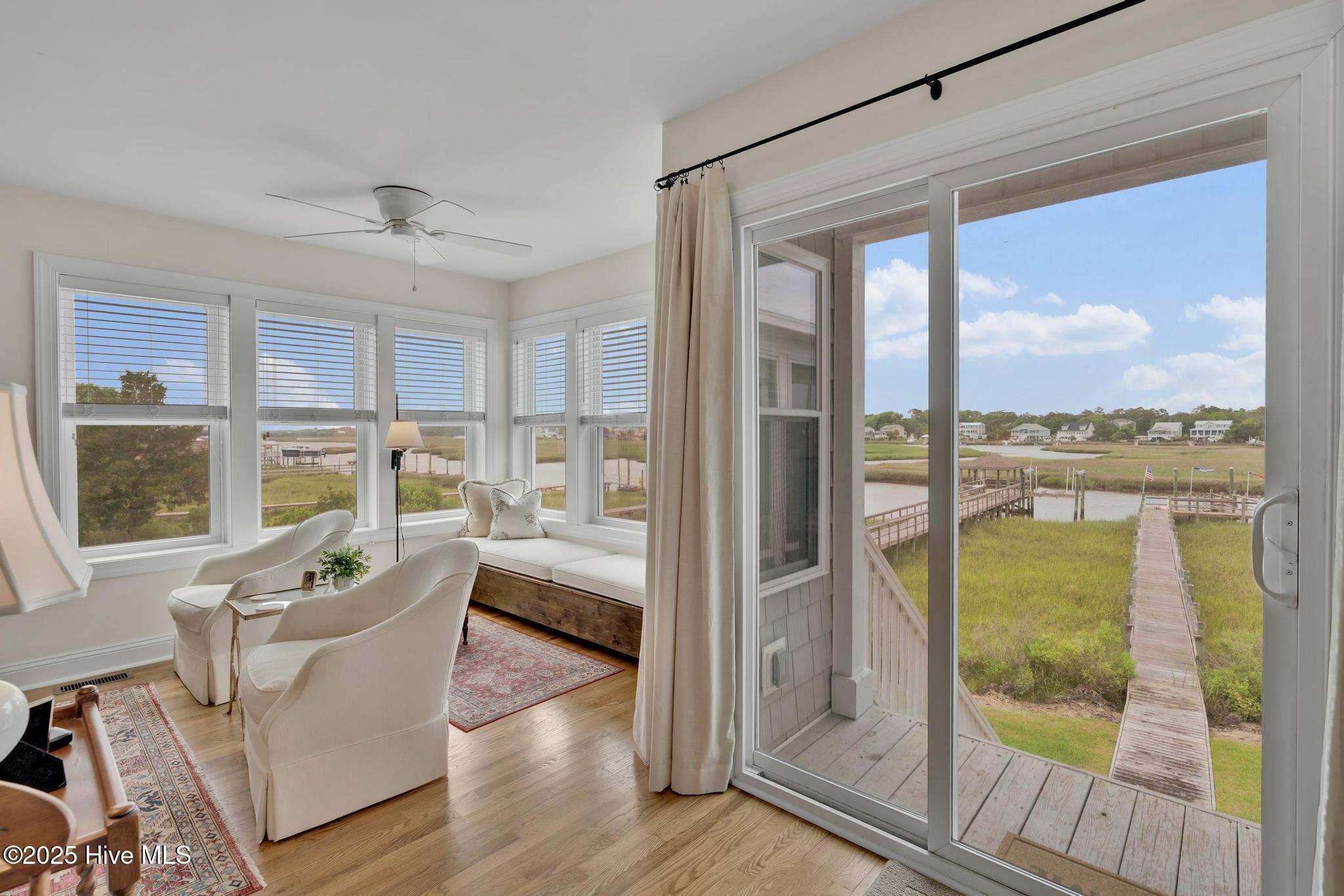 2304 W Pelican Drive