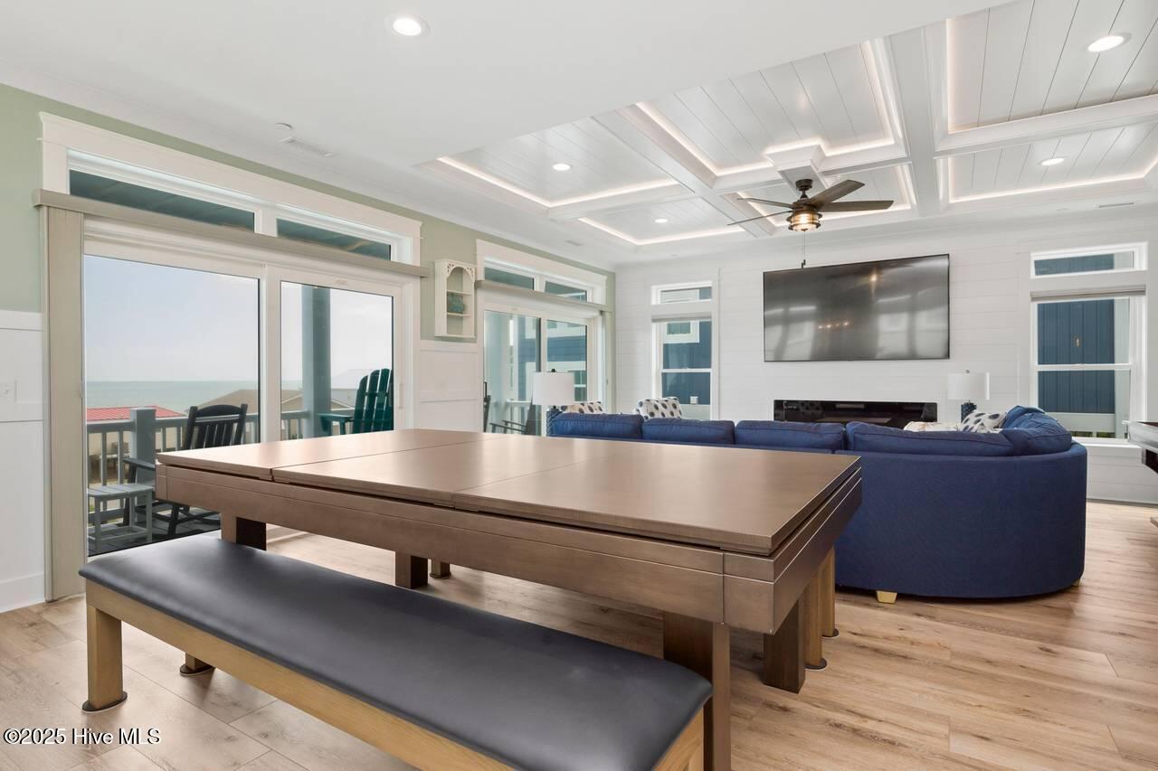 3012 W Beach Drive