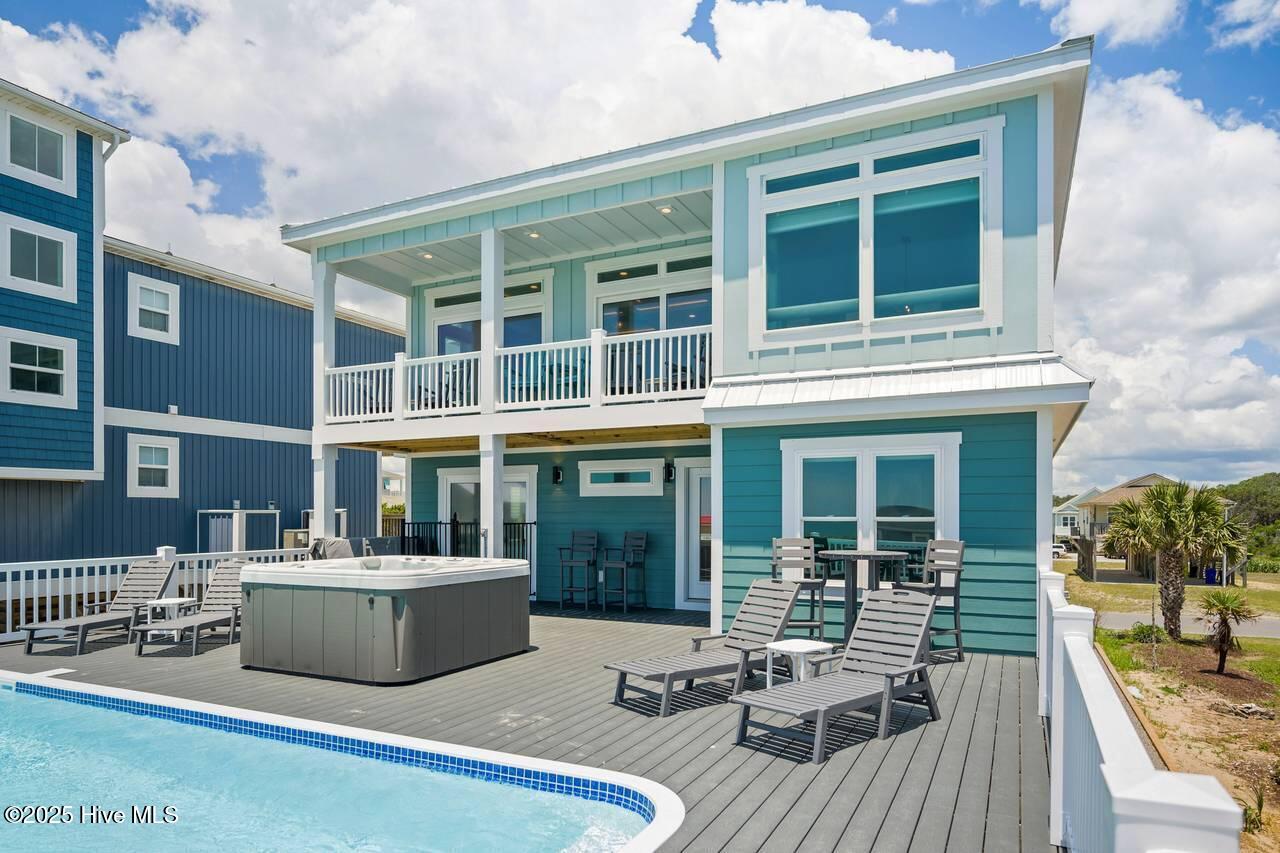 3012 W Beach Drive