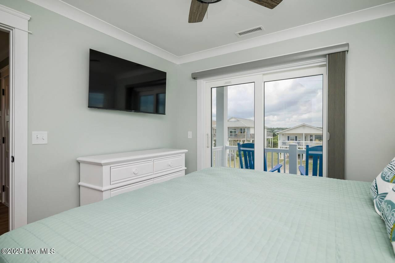 3012 W Beach Drive