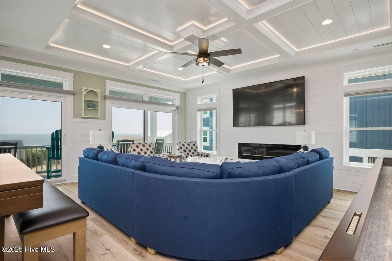 3012 W Beach Drive