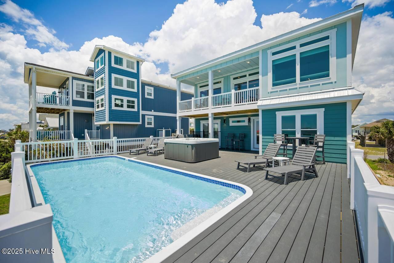 3012 W Beach Drive