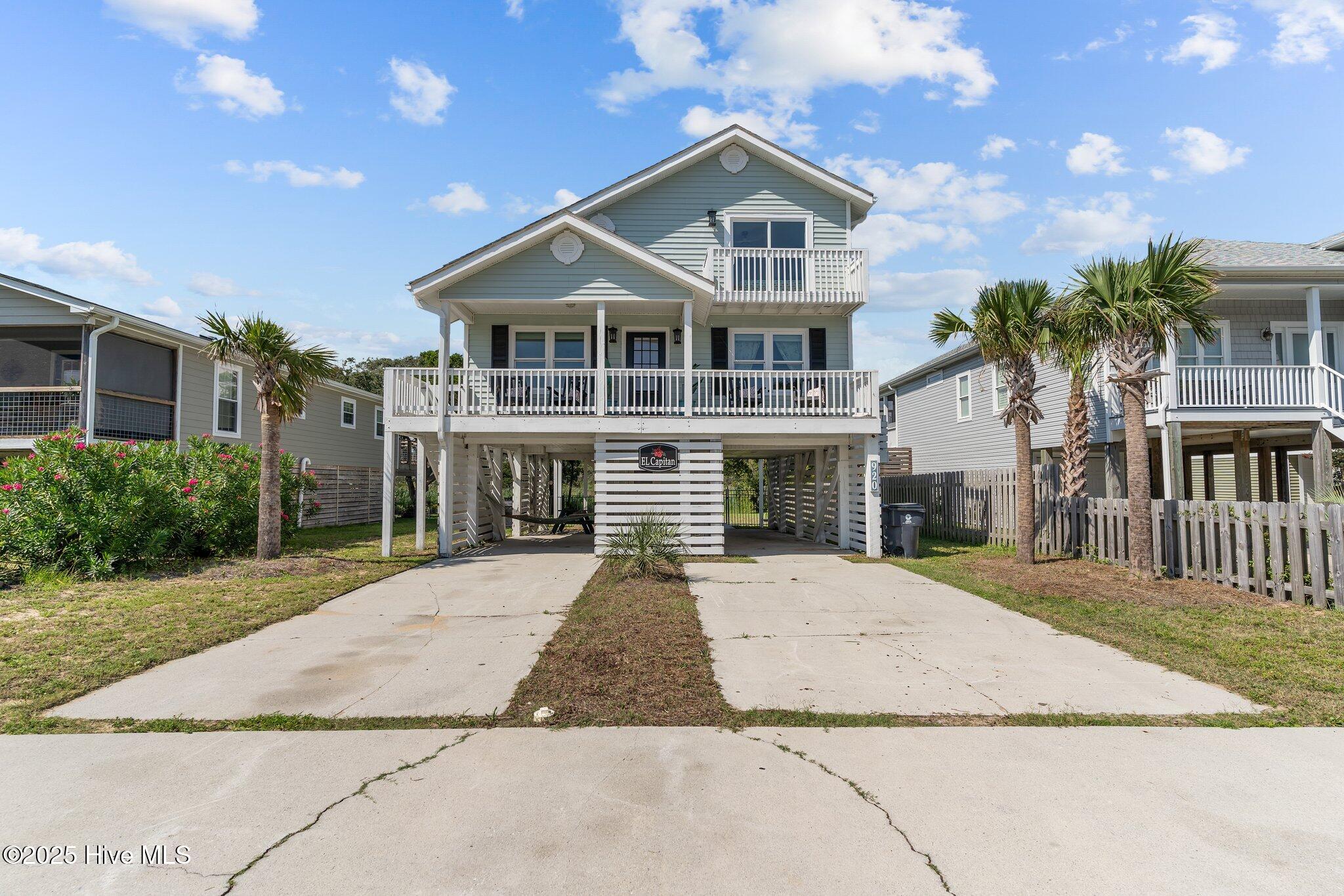 920 E Pelican Drive