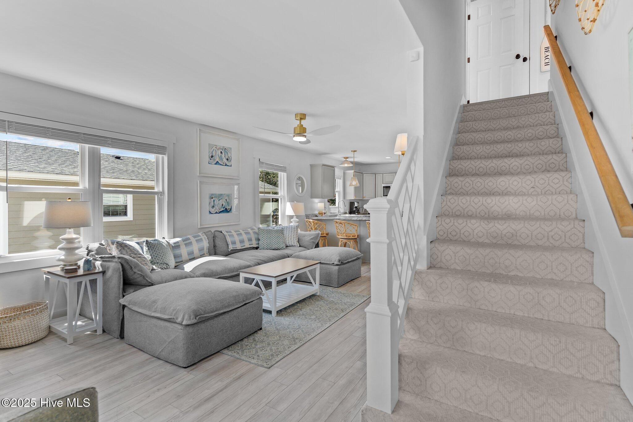 920 E Pelican Drive