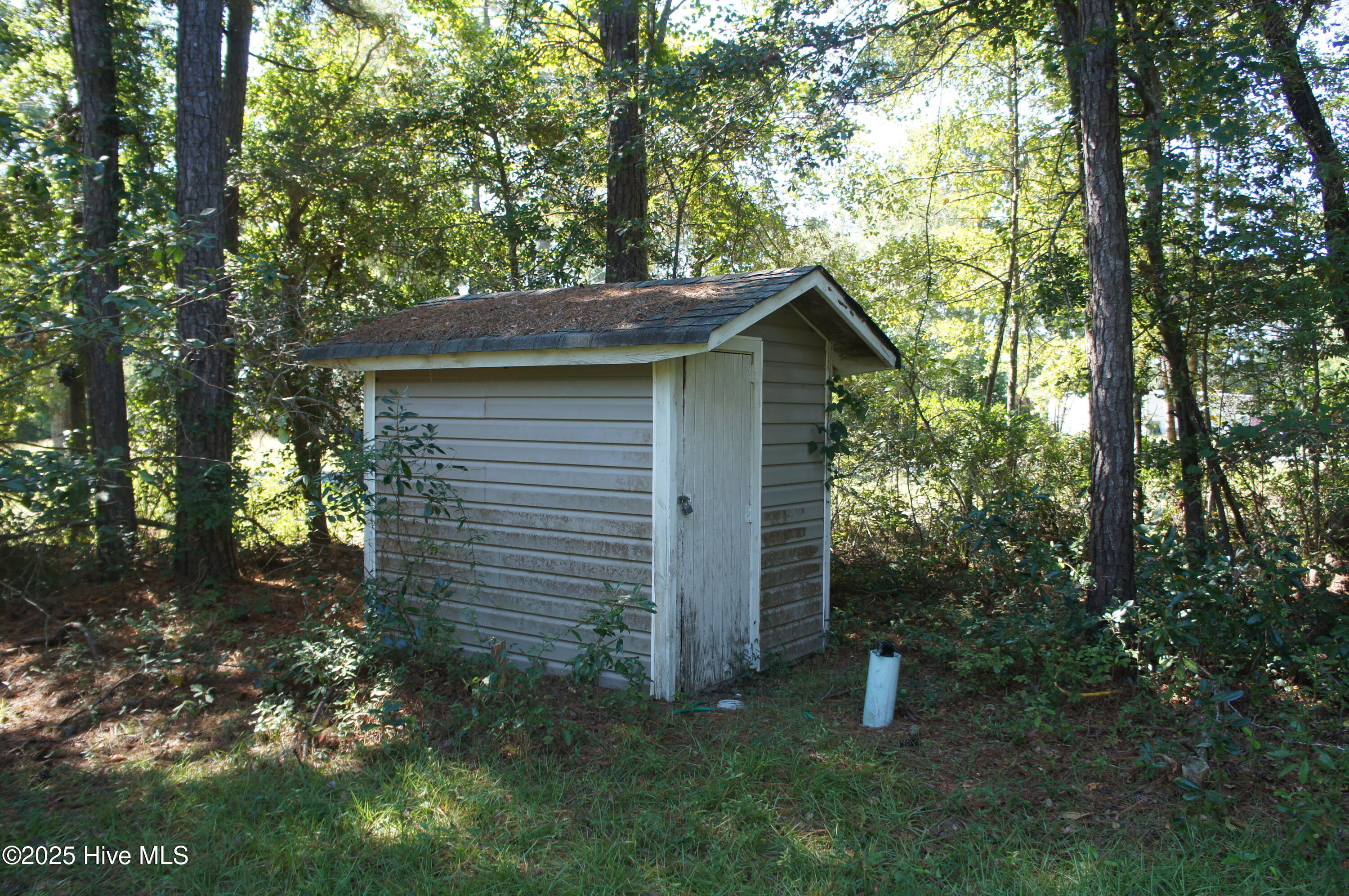 770 SW Taft Road