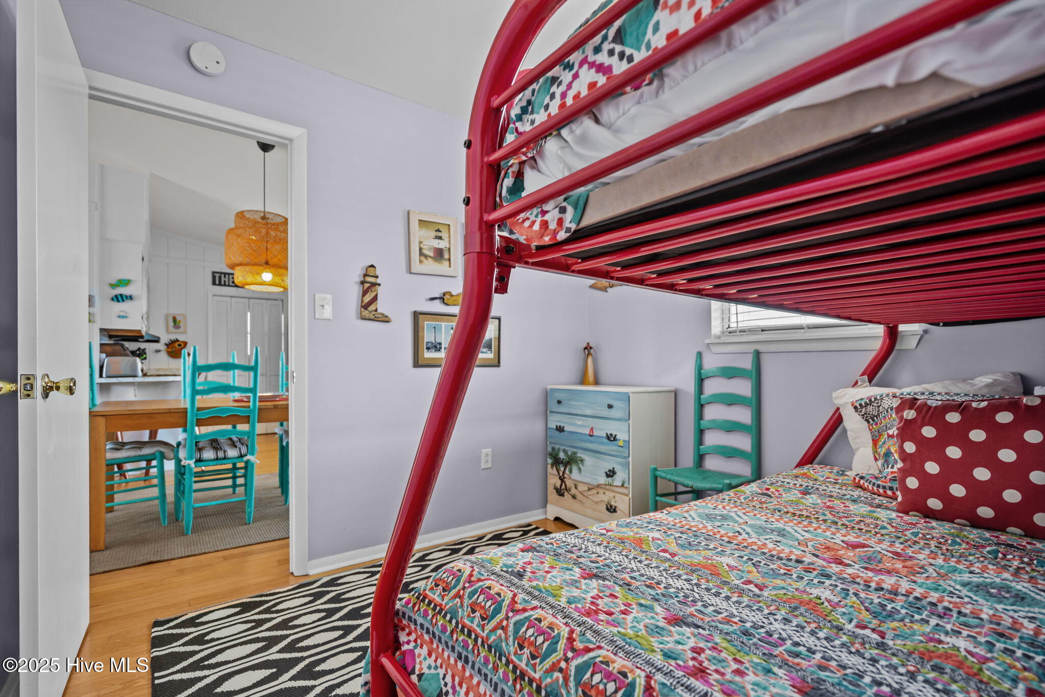 2906 E Dolphin Drive