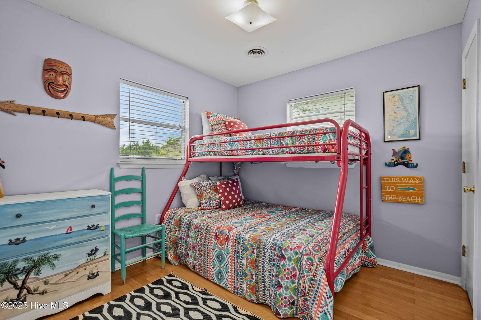 2906 E Dolphin Drive