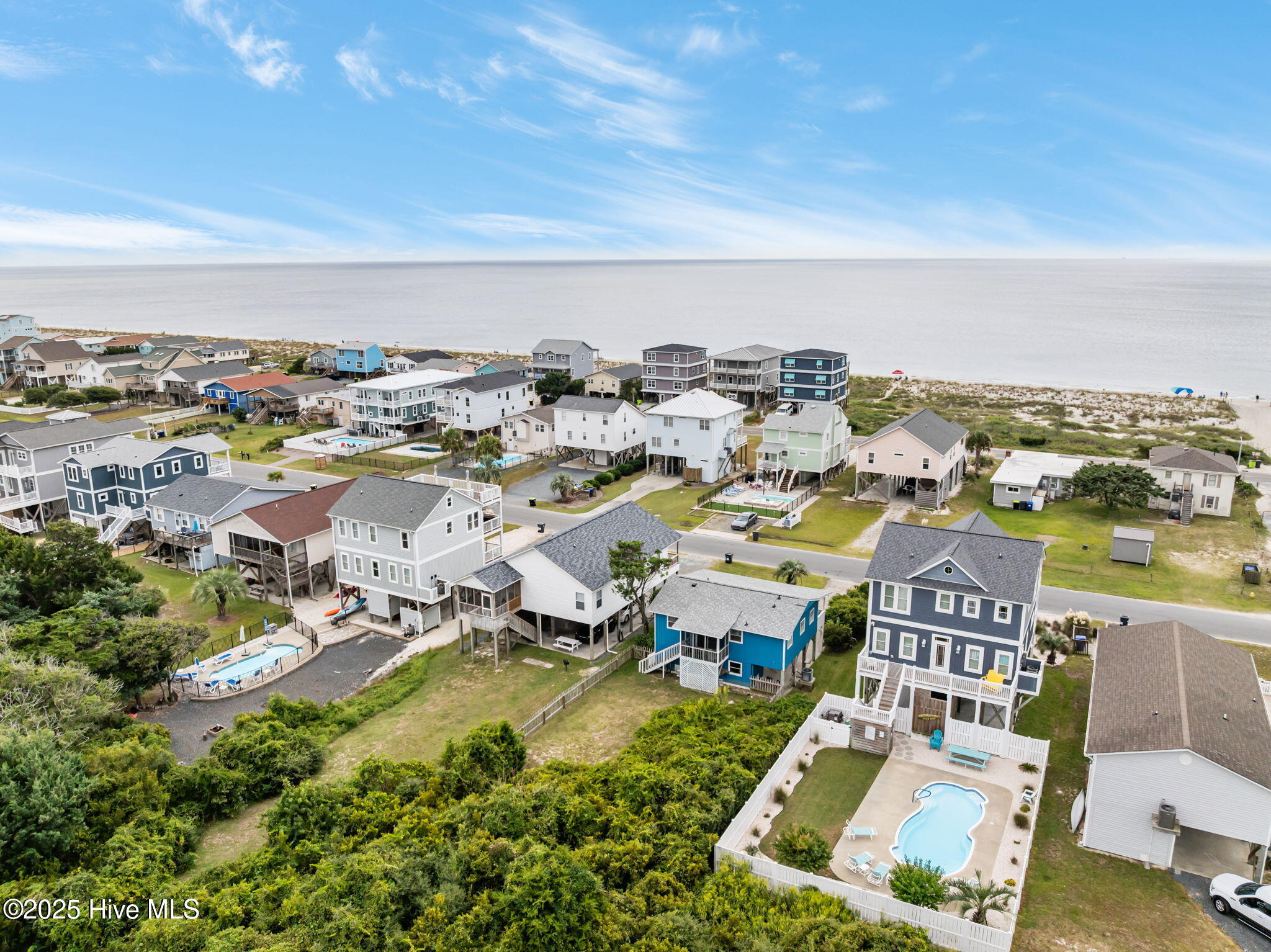 2906 E Dolphin Drive