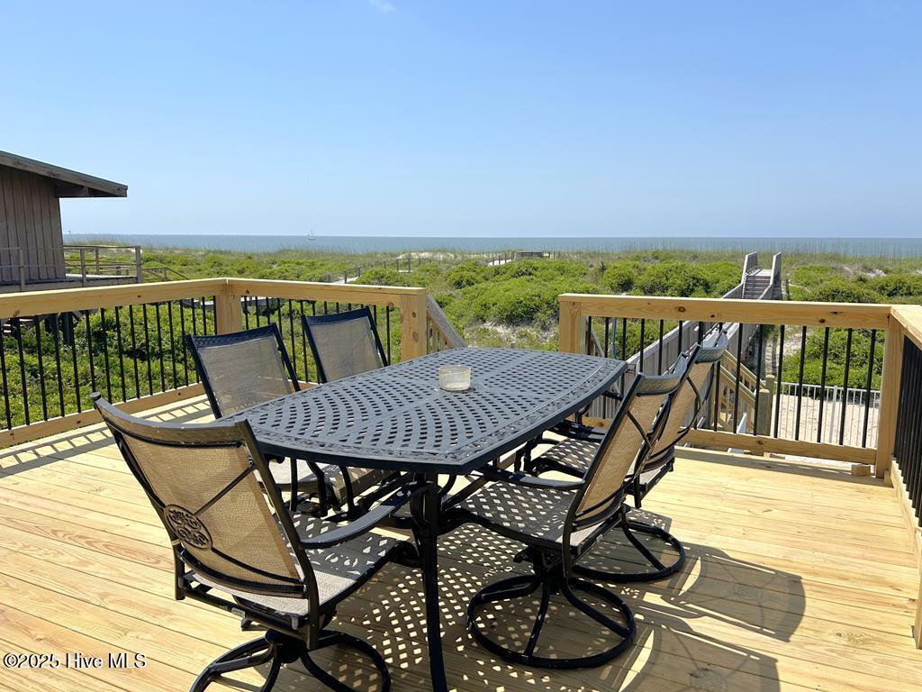 323 Caswell Beach Road