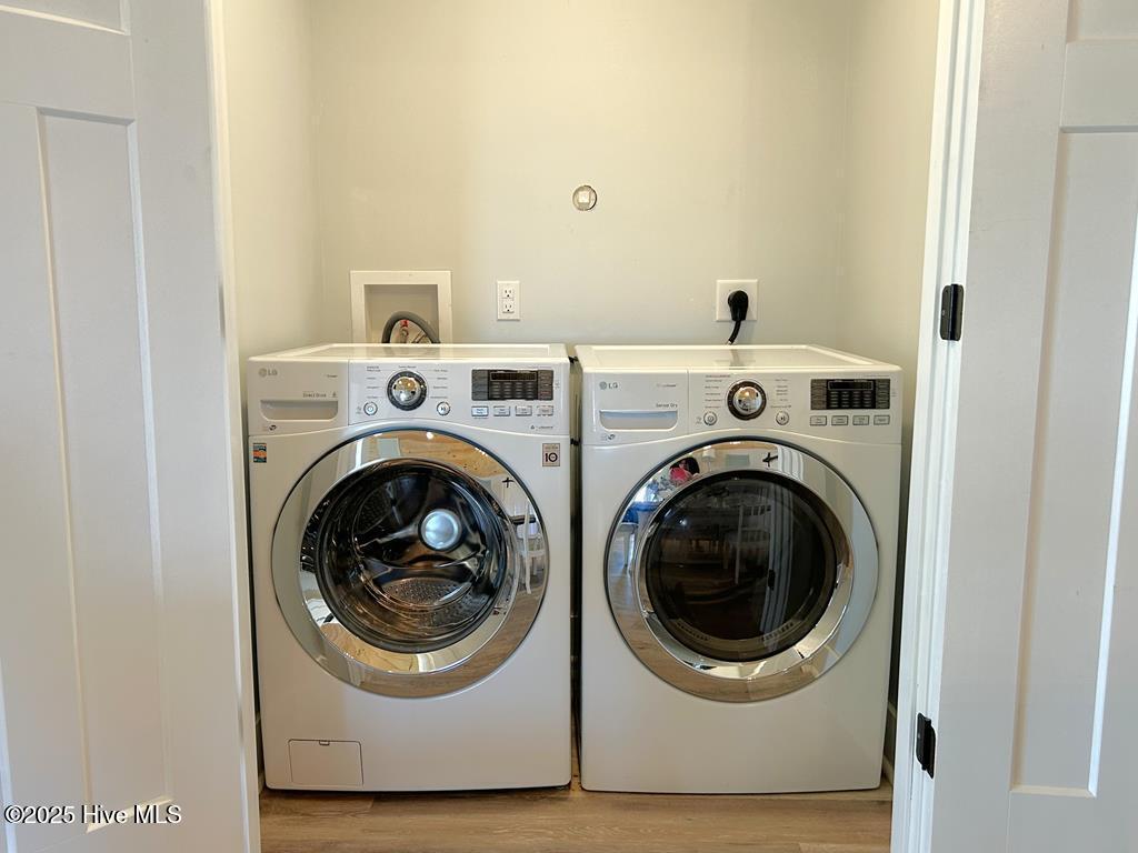 323 Caswell Beach Road