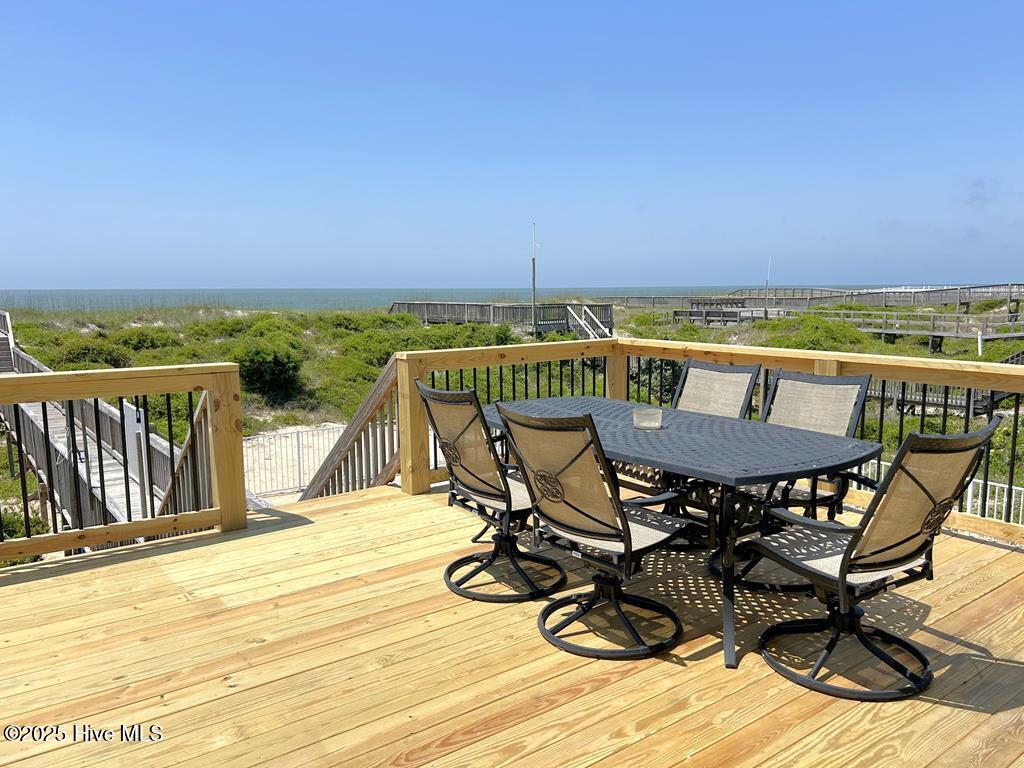 323 Caswell Beach Road