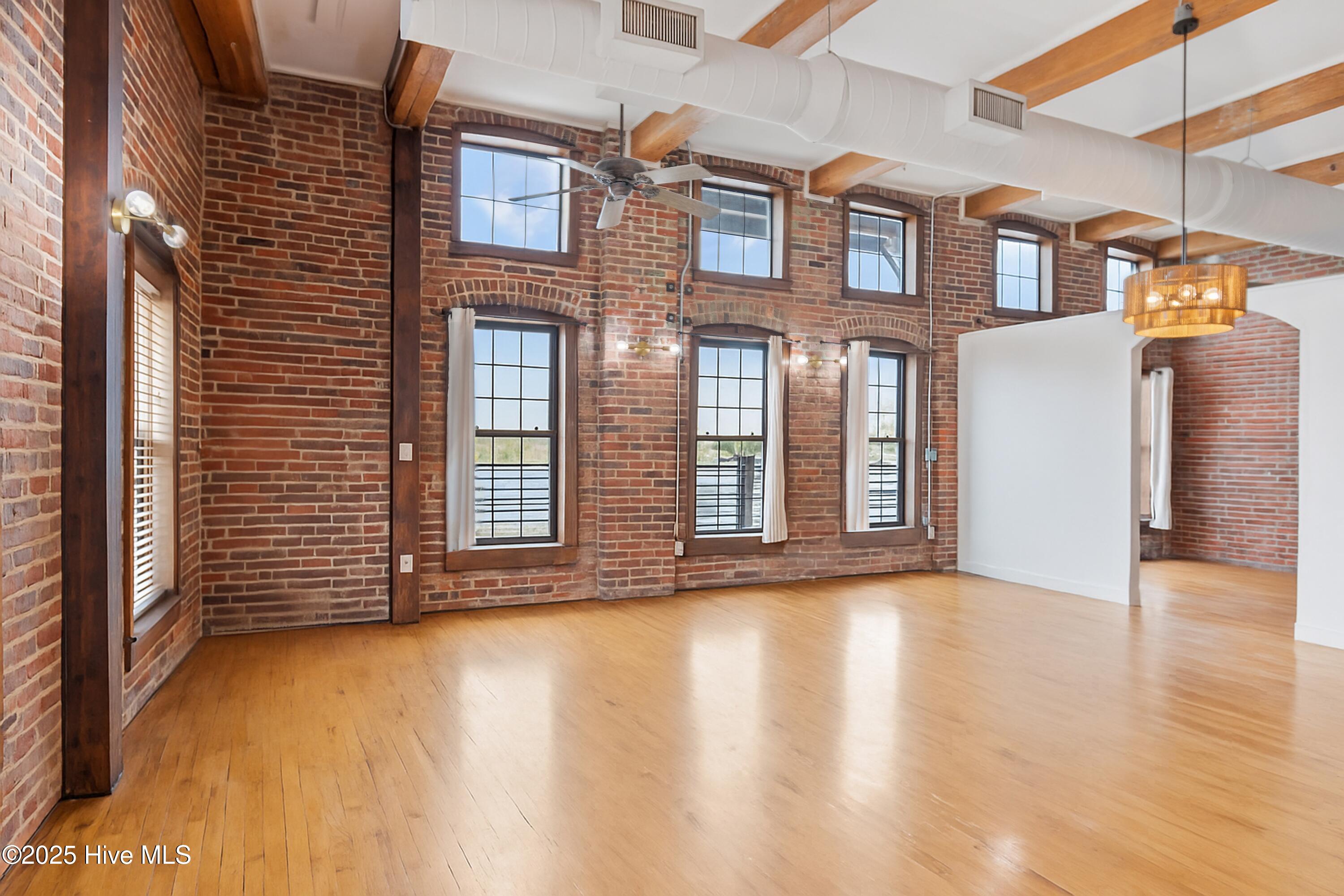 18 S Water Street, Ste 1