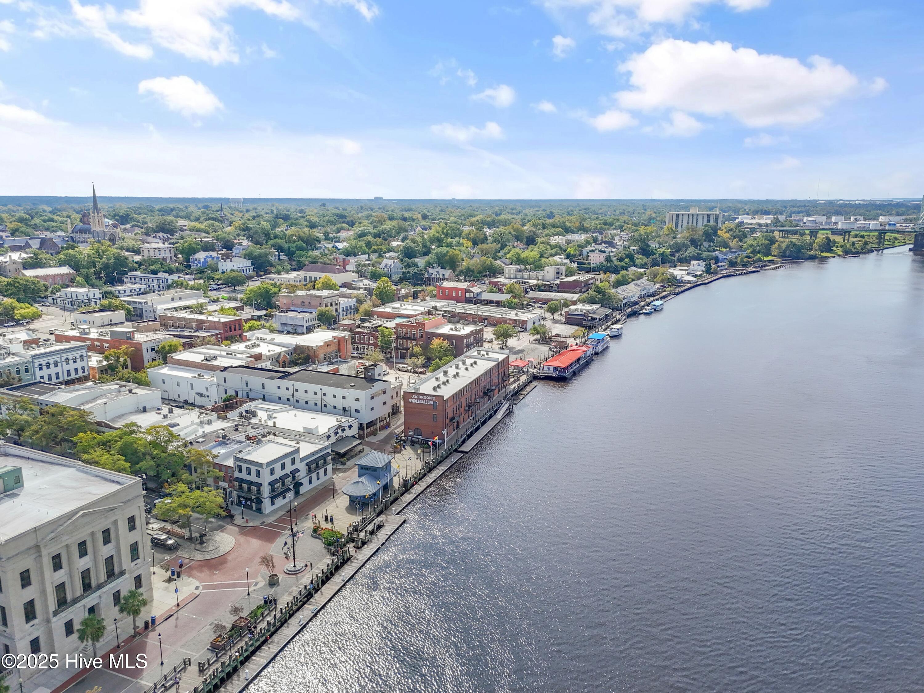 18 S Water Street, Ste 1