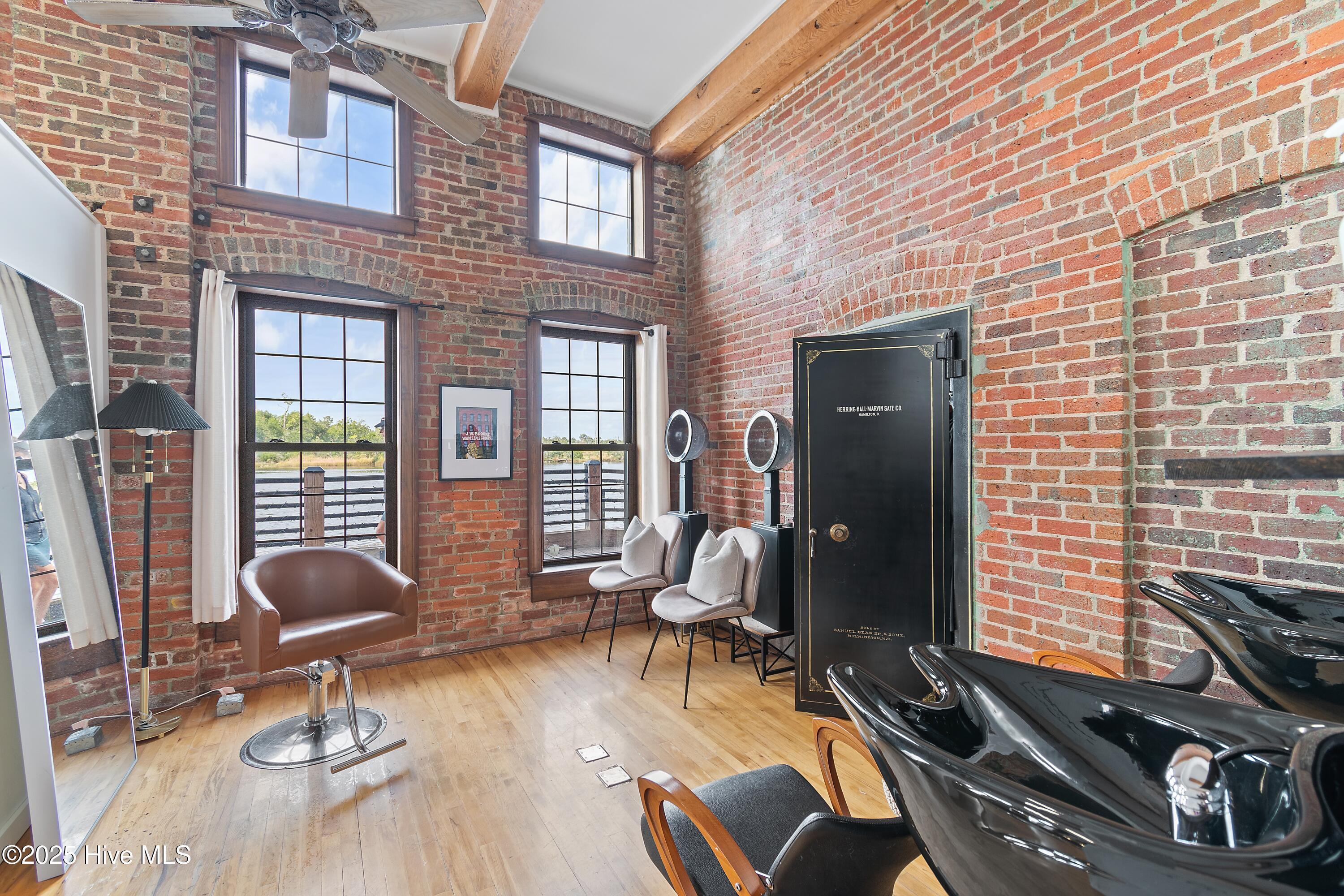 18 S Water Street, Ste 1