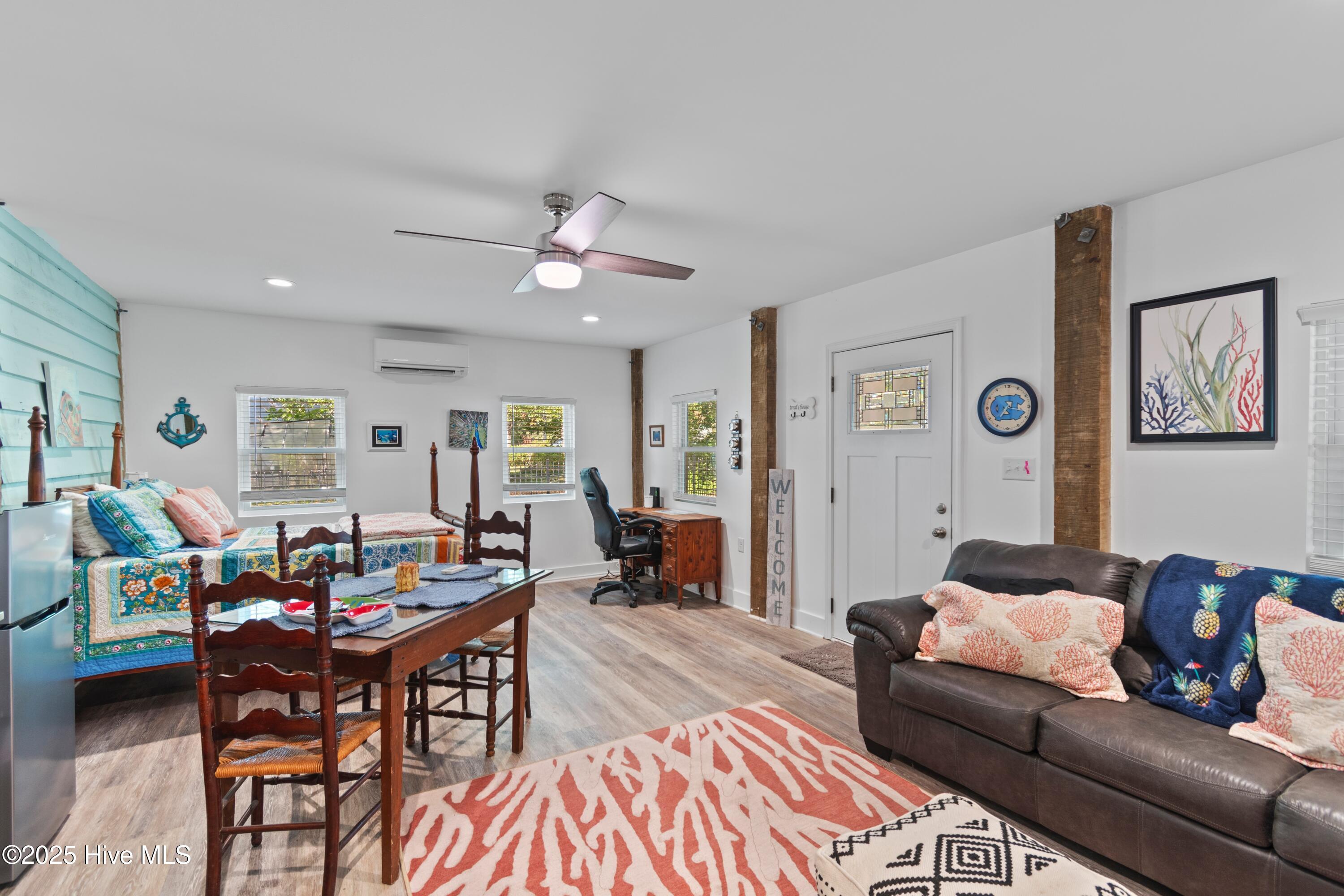 101 W Oak Island Drive