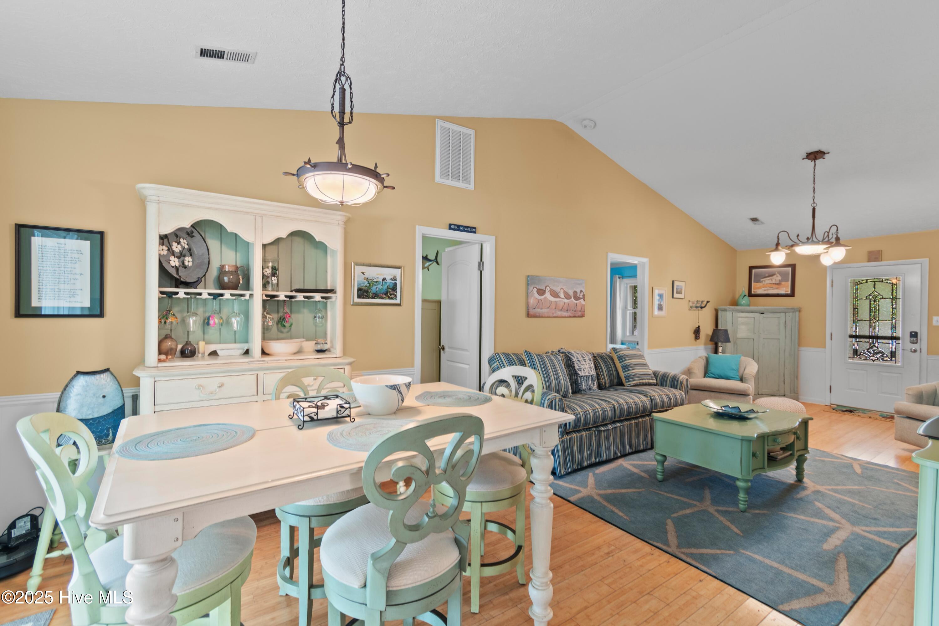 101 W Oak Island Drive