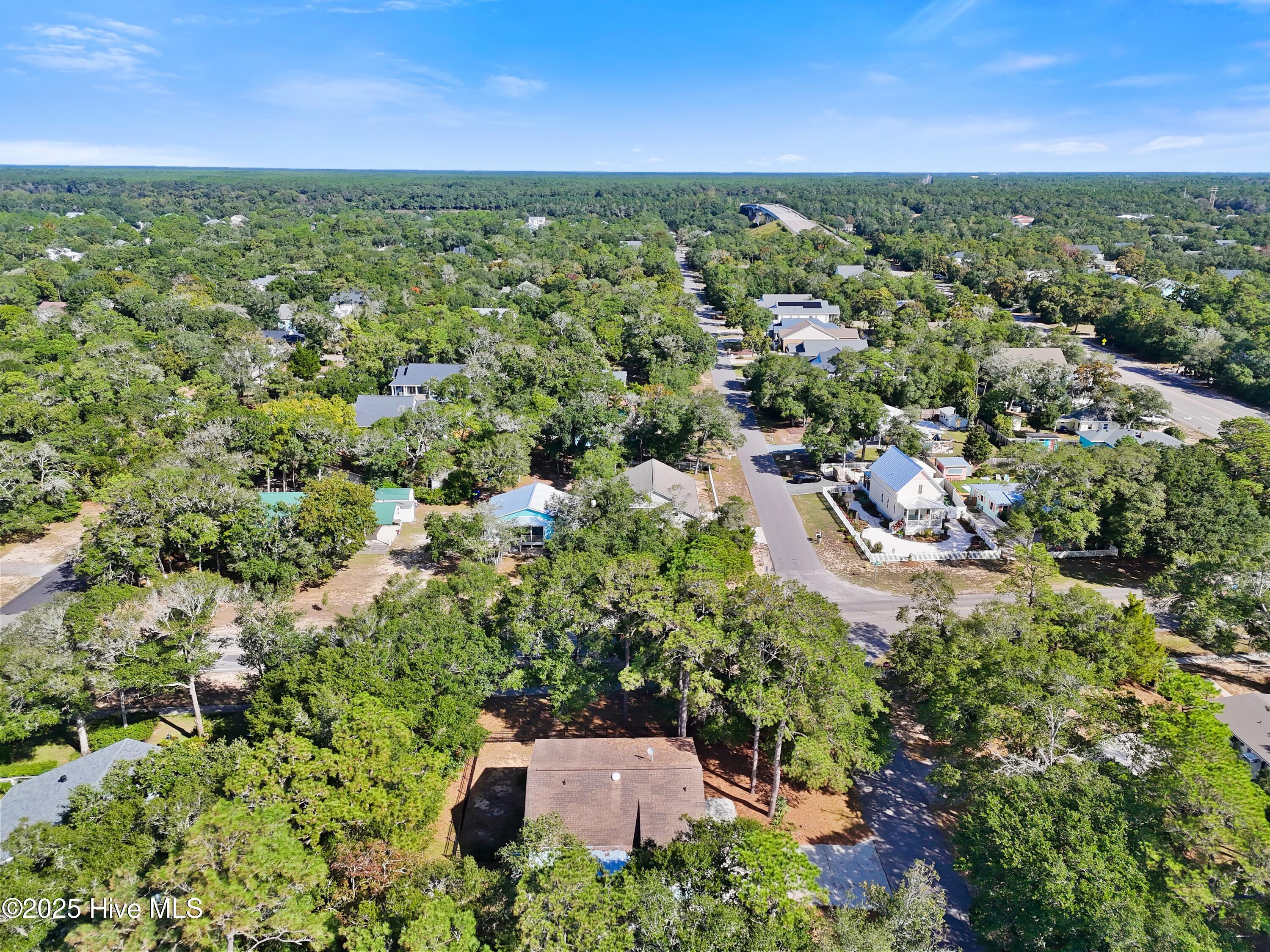 101 W Oak Island Drive