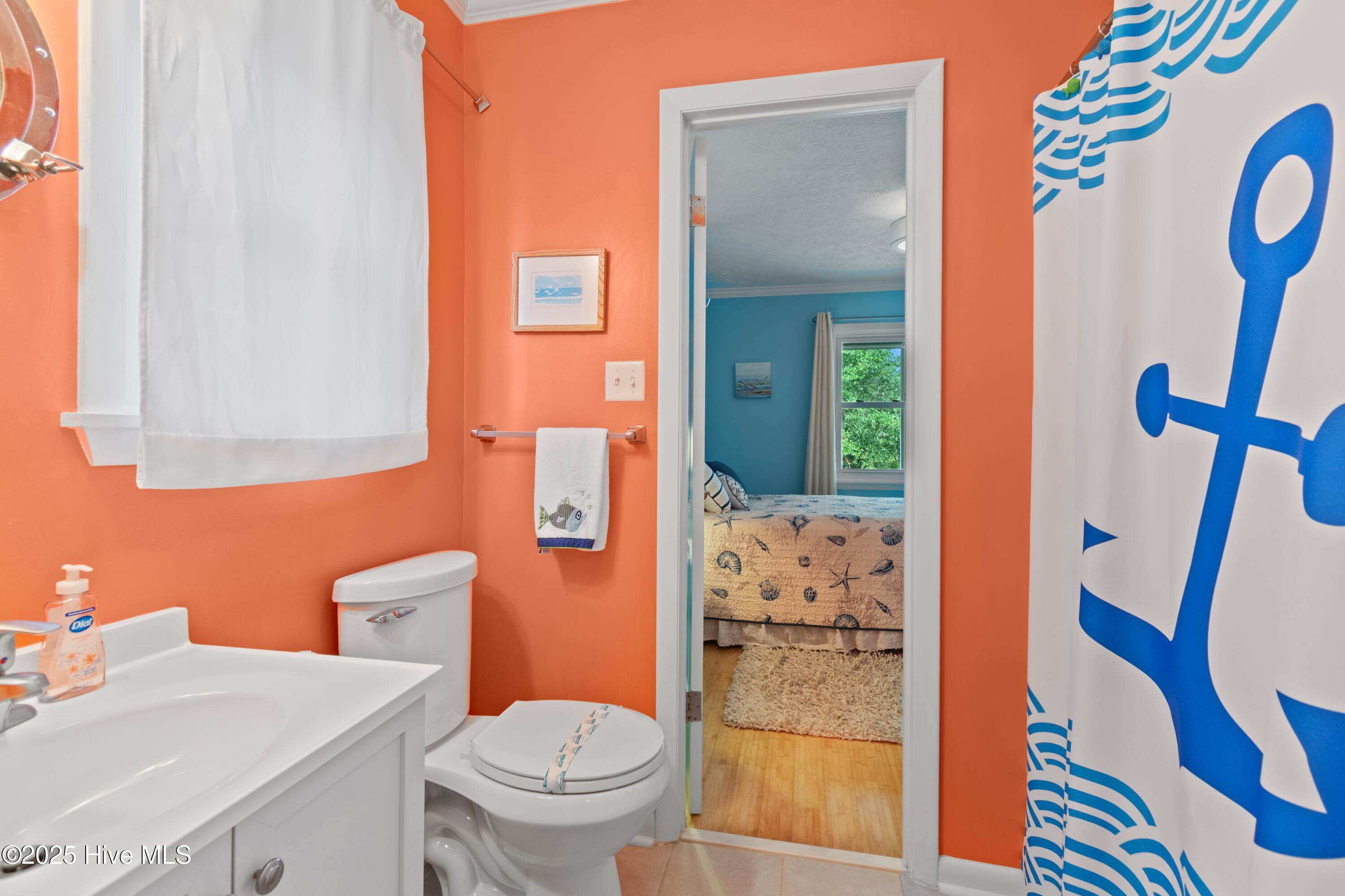 101 W Oak Island Drive