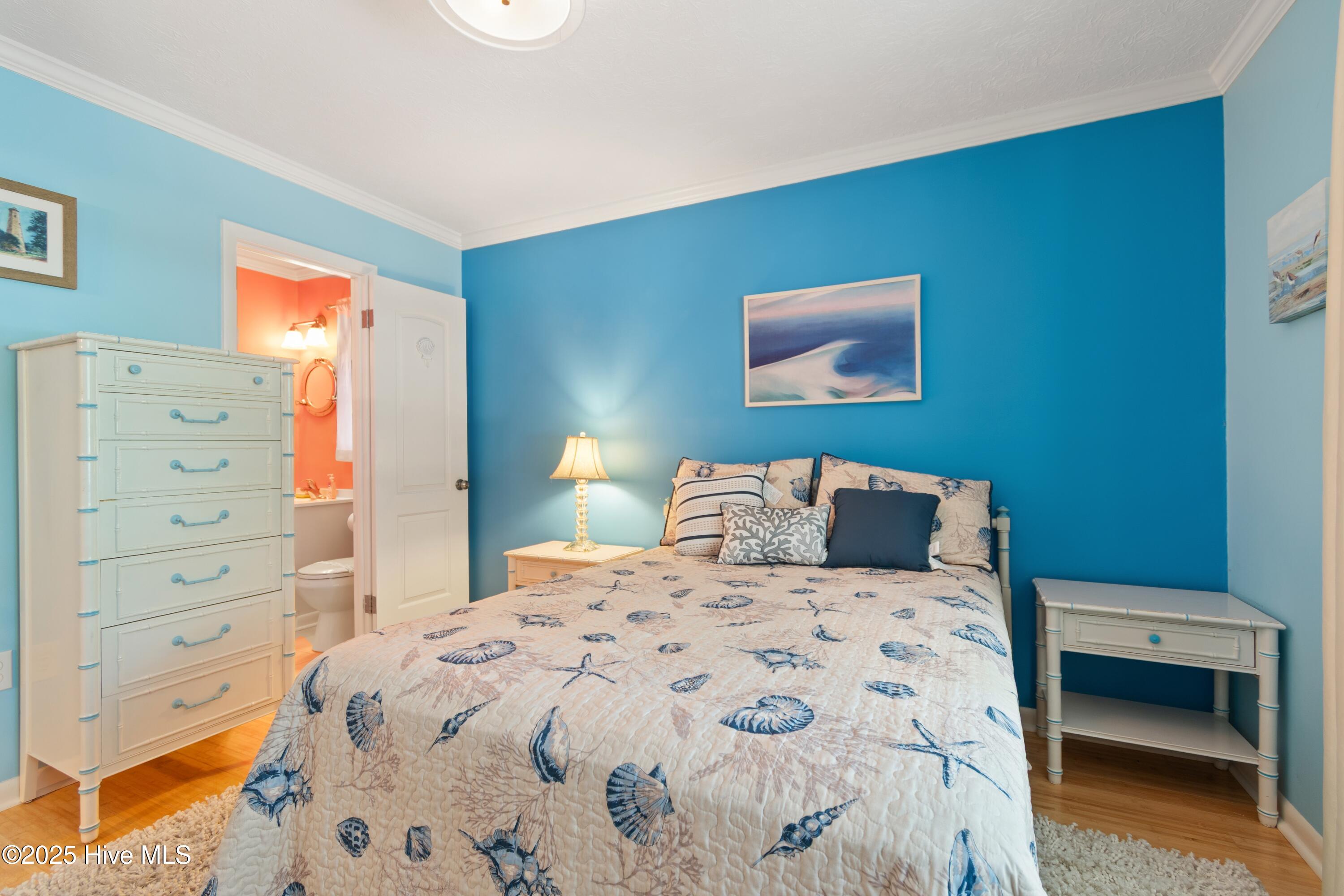 101 W Oak Island Drive