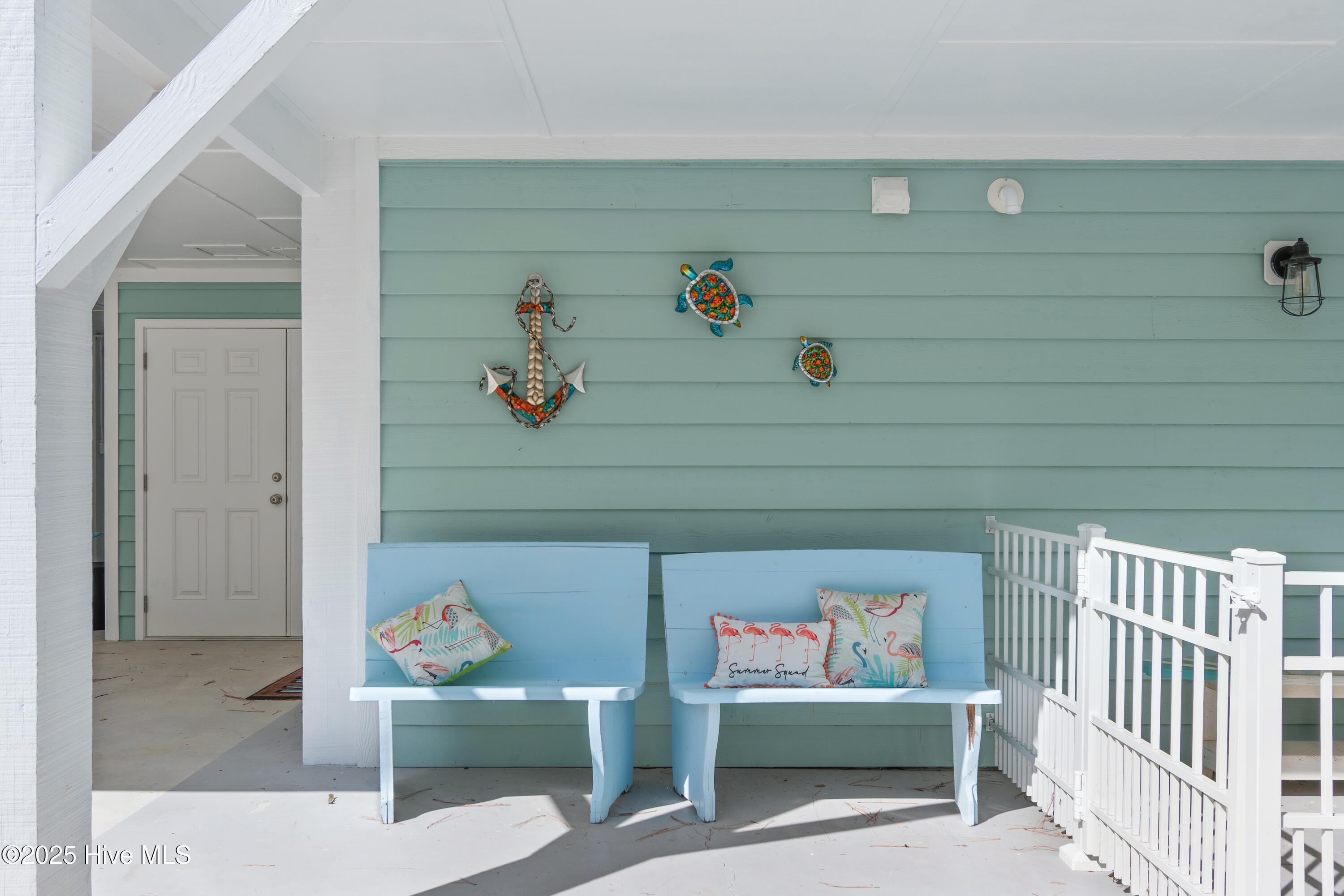 101 W Oak Island Drive