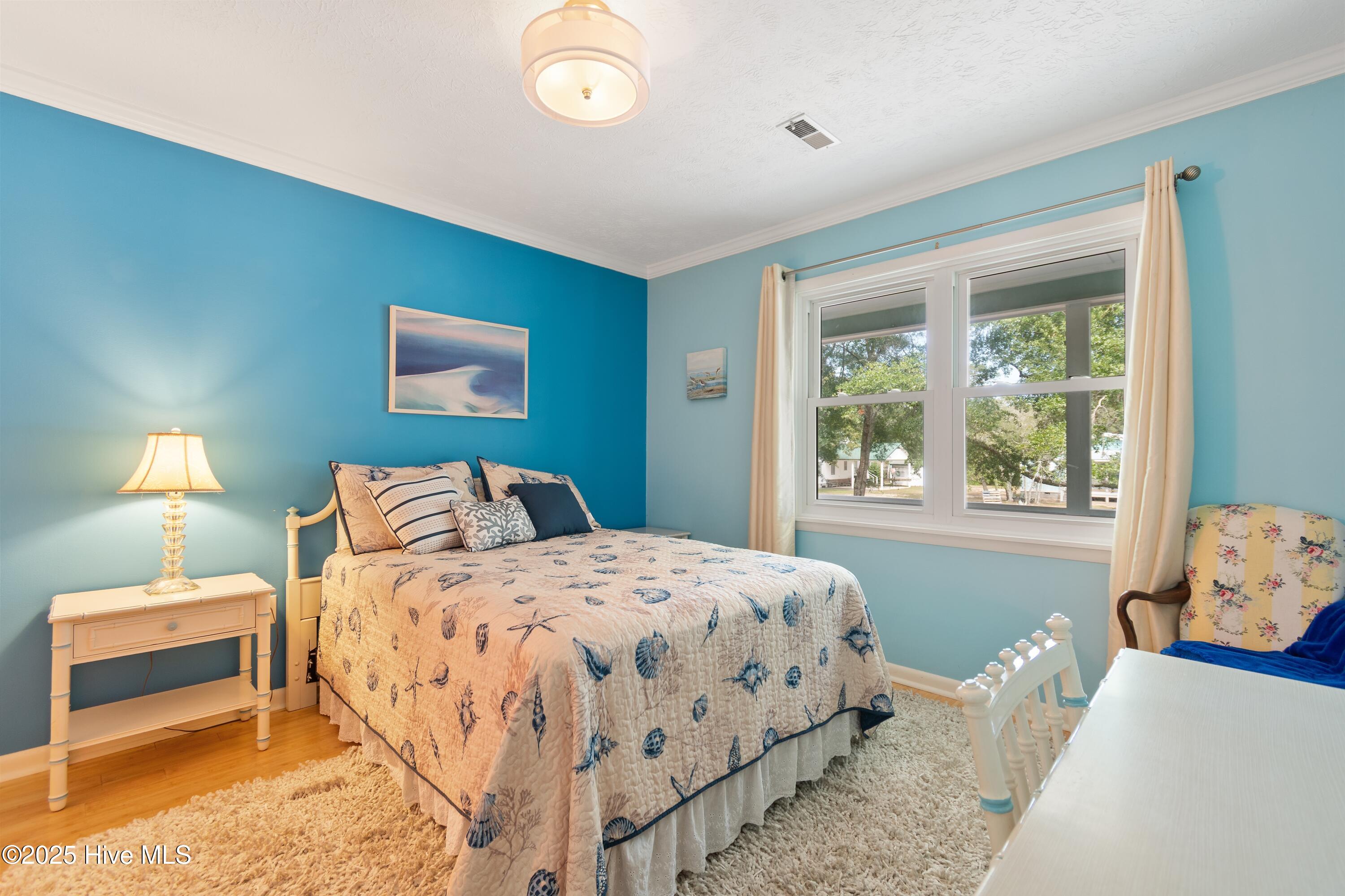 101 W Oak Island Drive