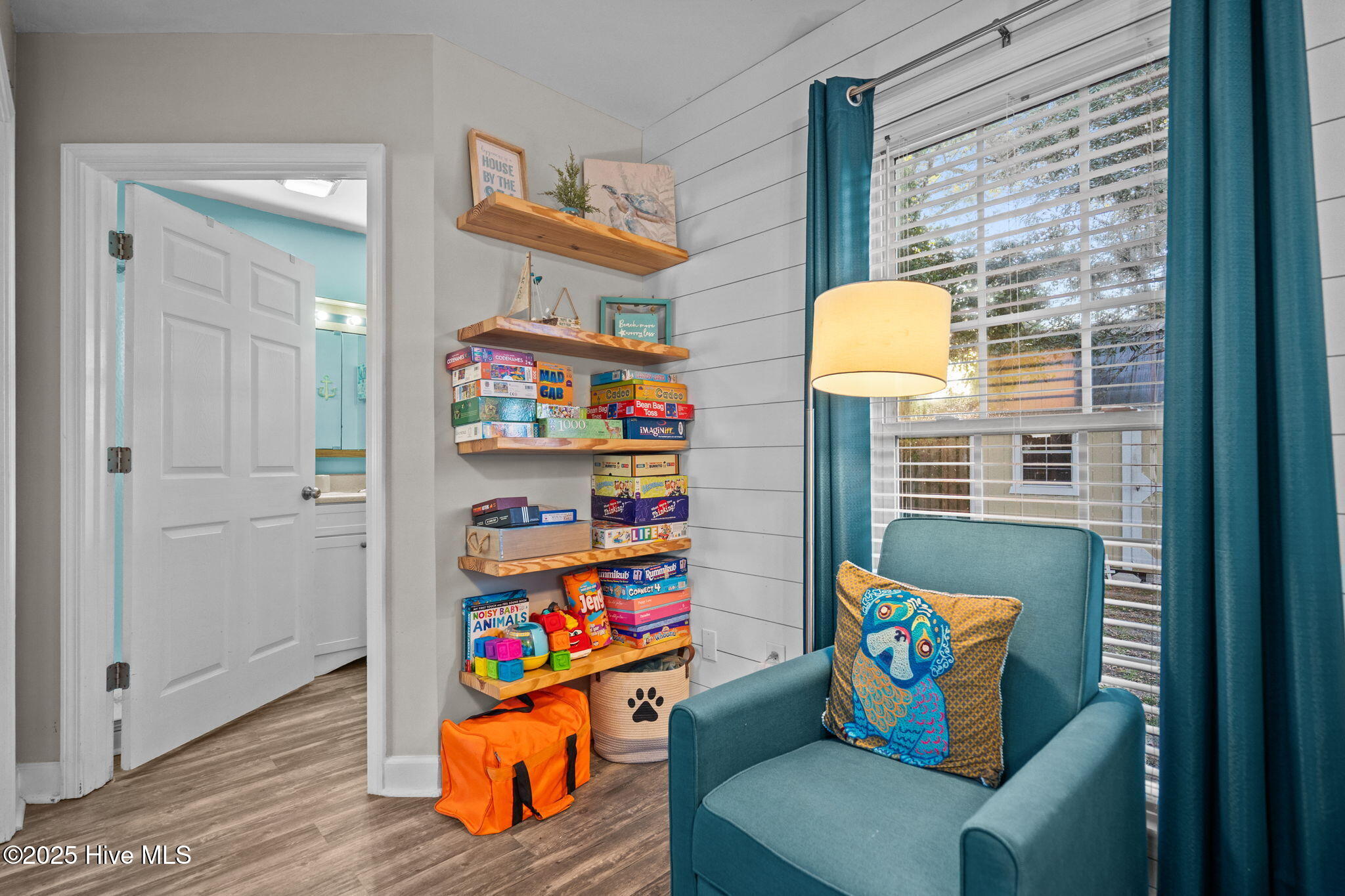 114 NE 50th Street