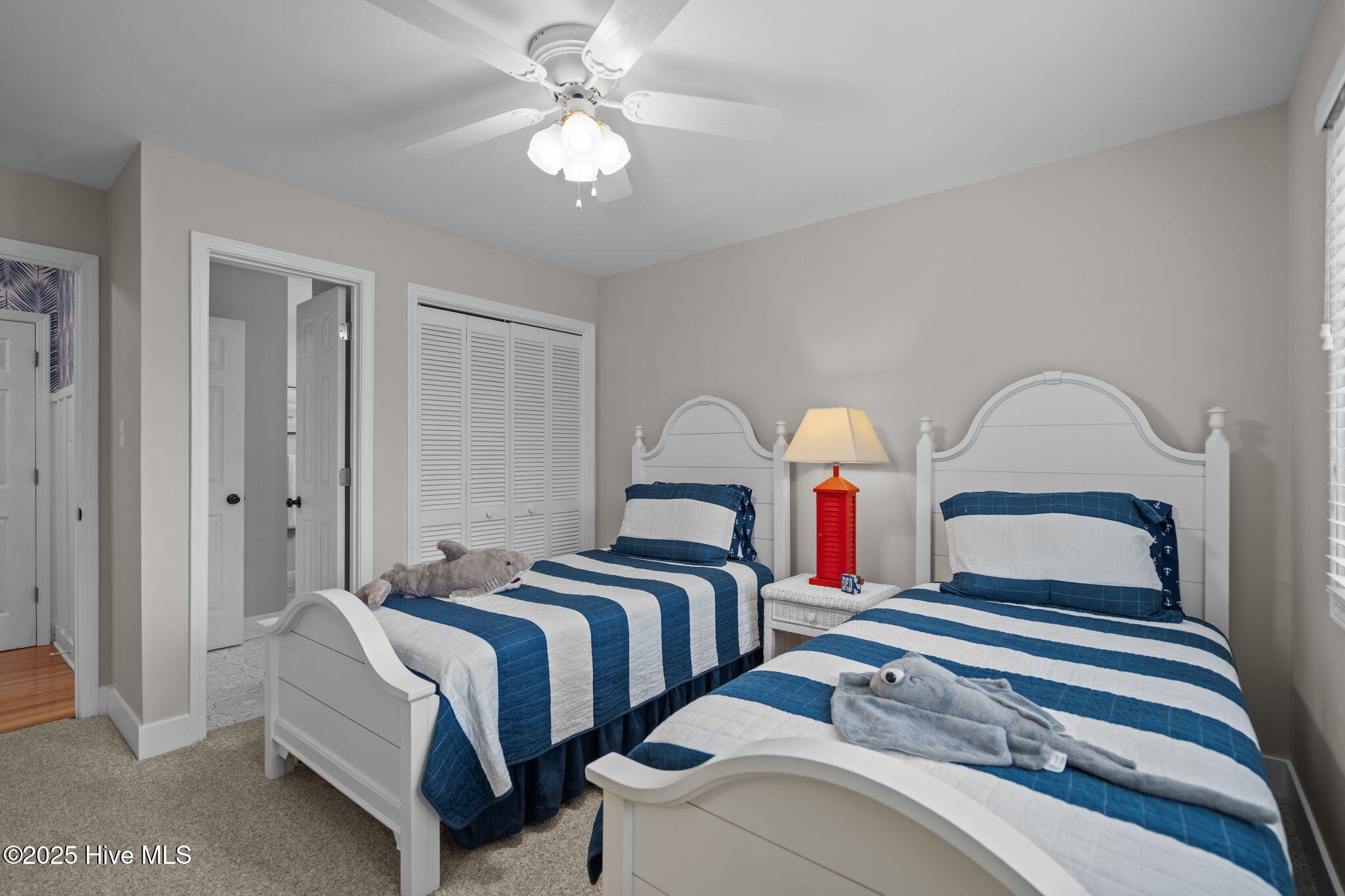 27 Foxfire Trace