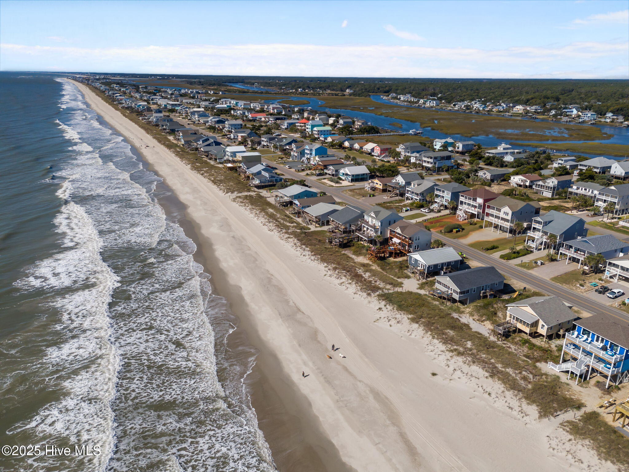 2011 W Beach Drive