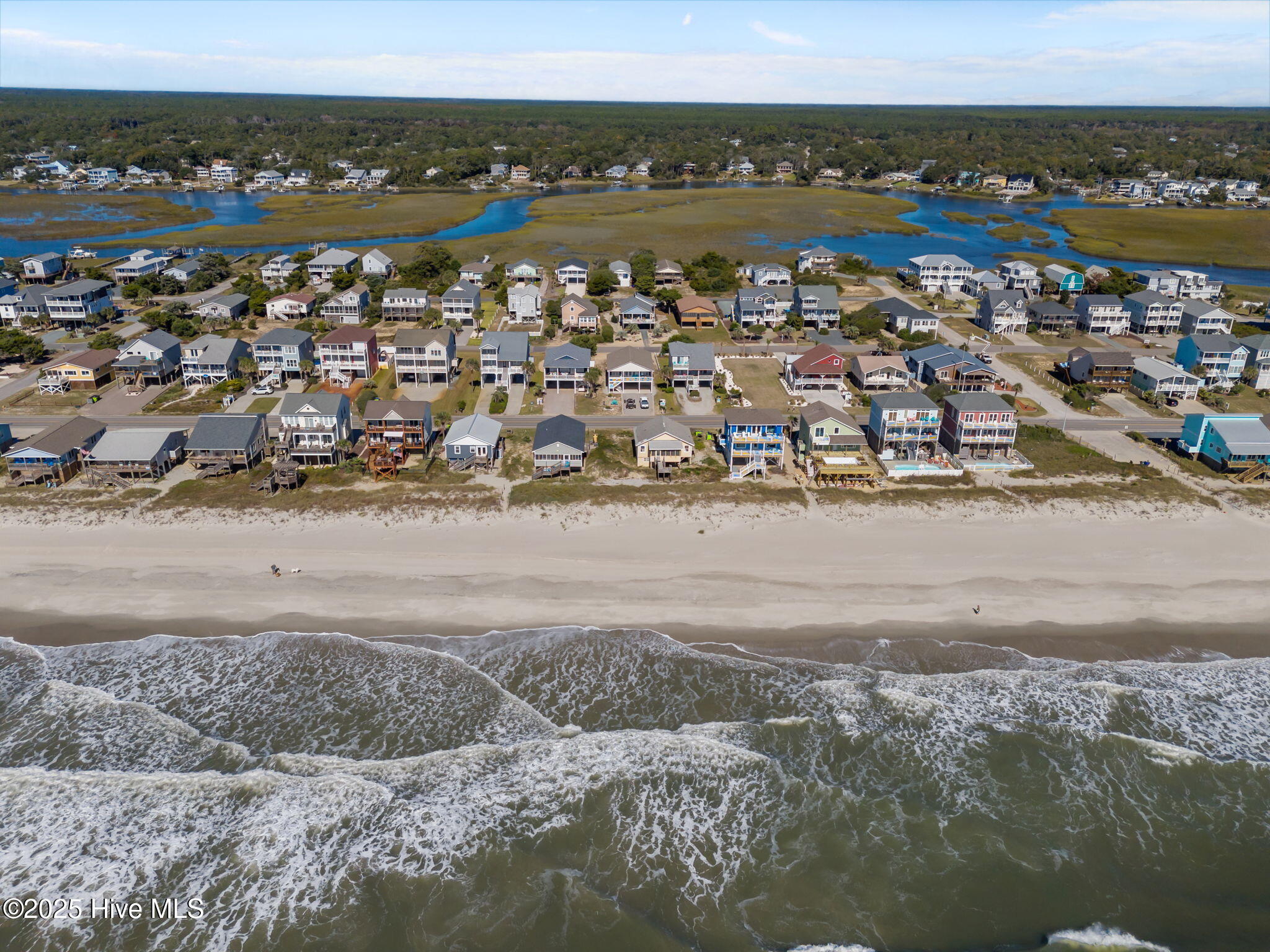2011 W Beach Drive