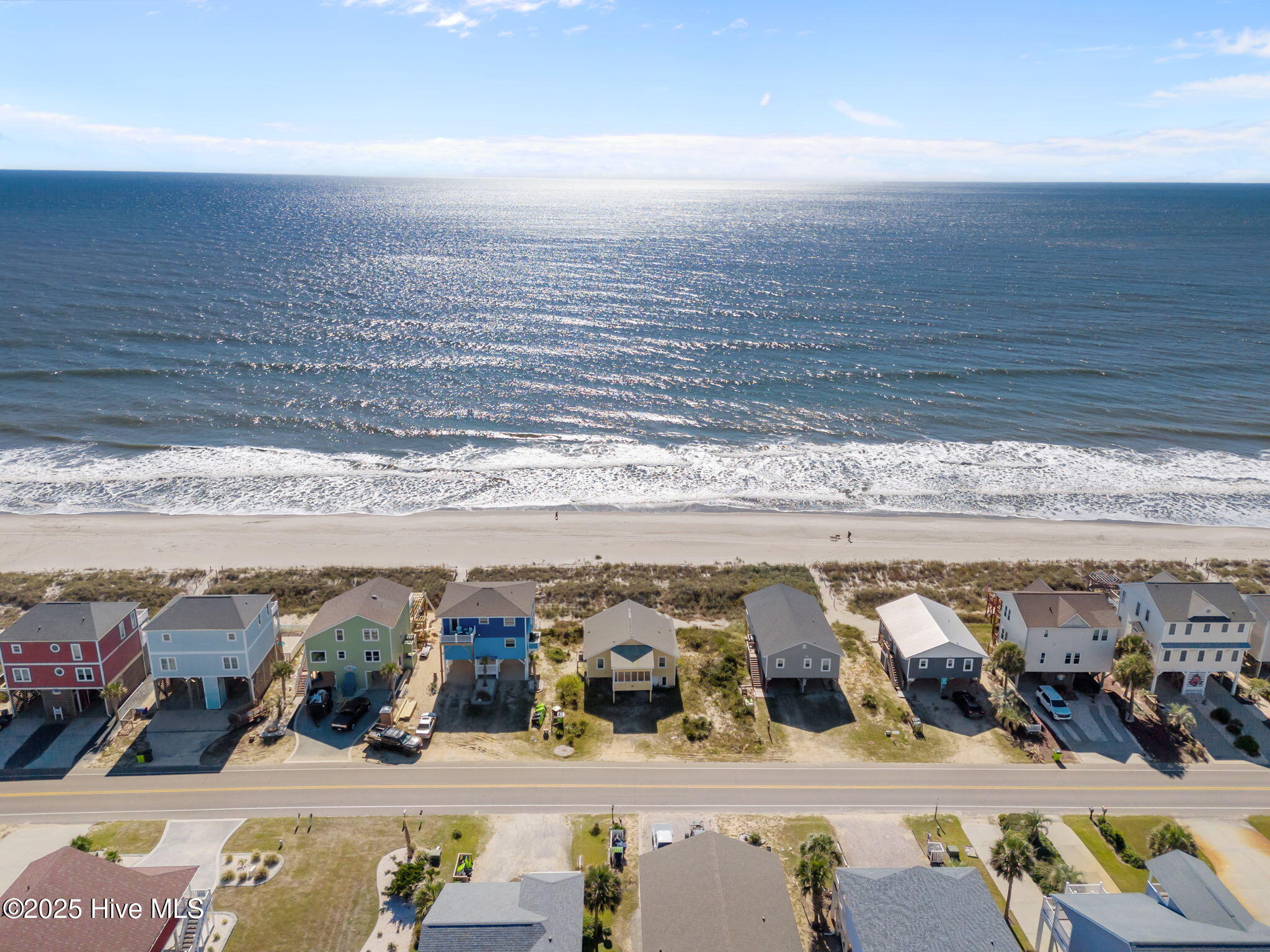 2011 W Beach Drive