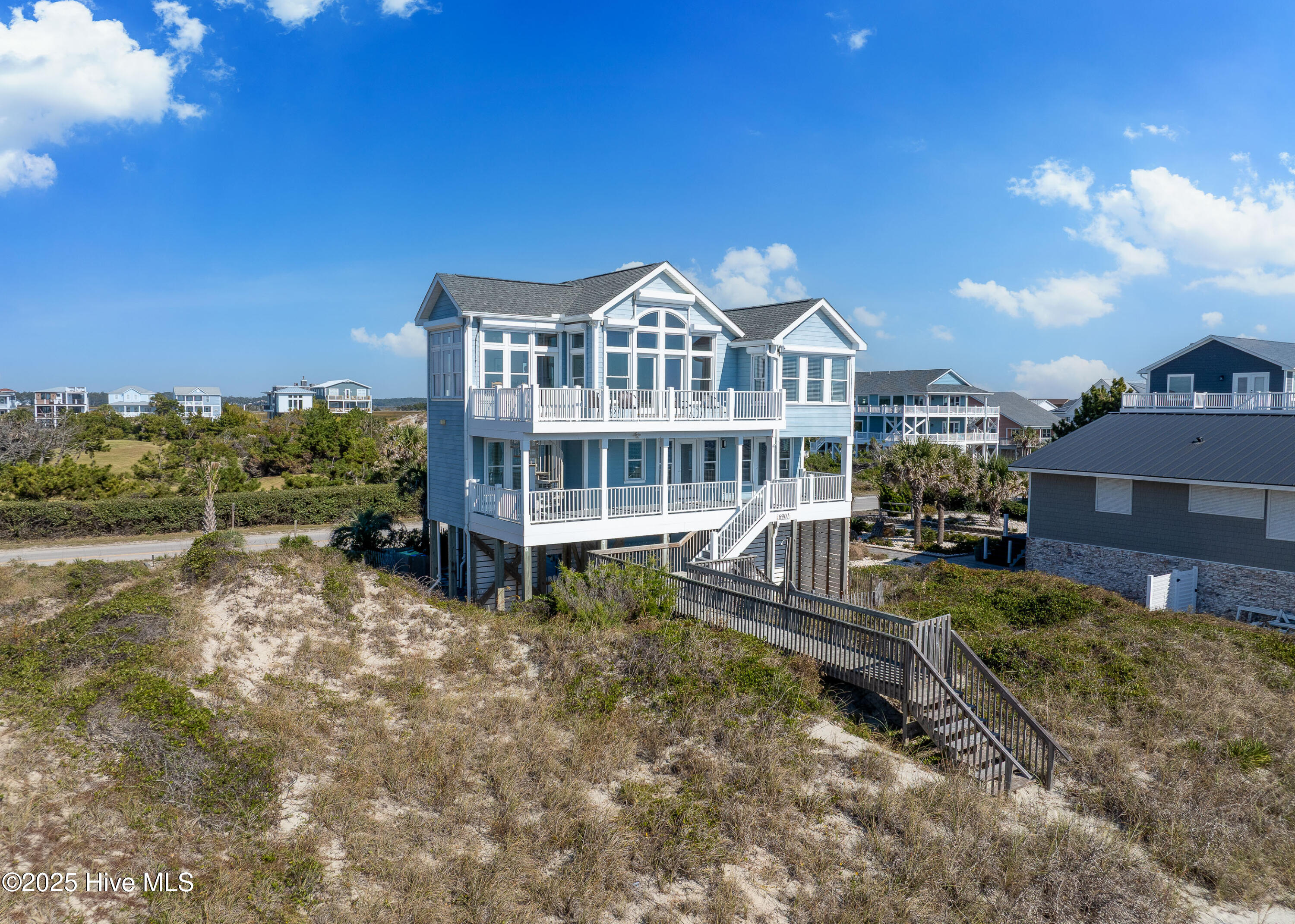 6901 W Beach Drive