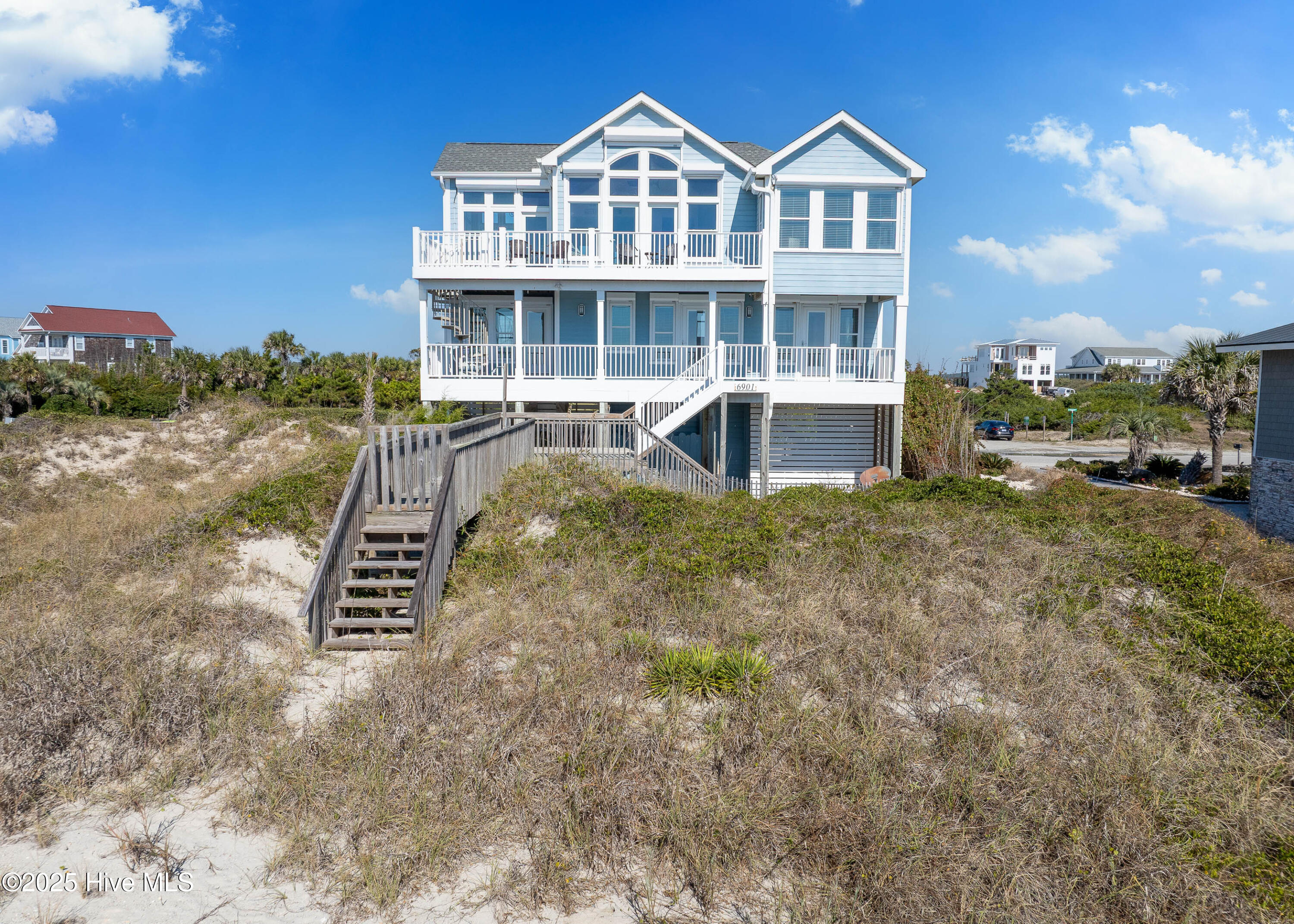 6901 W Beach Drive
