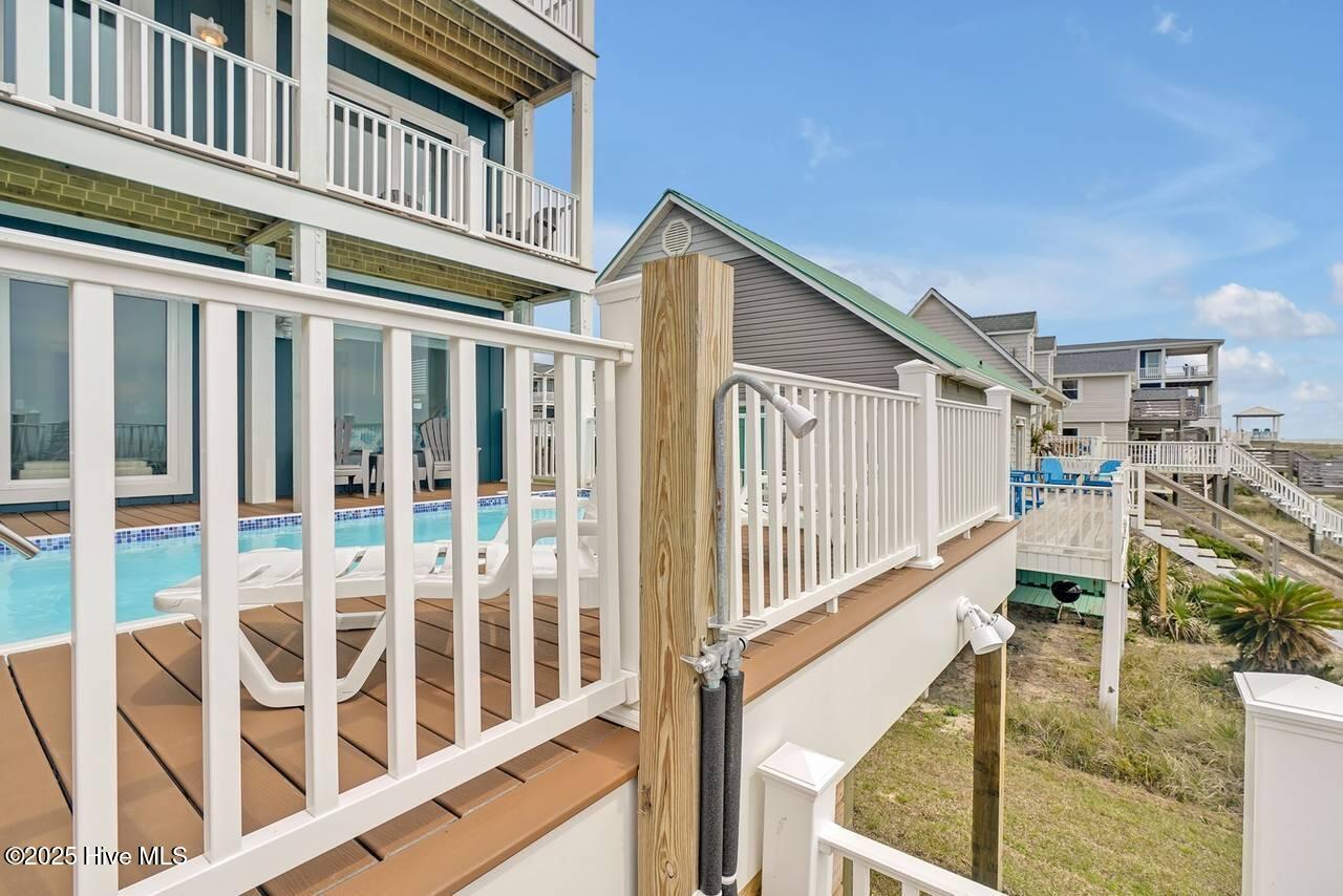 4005 E Beach Drive