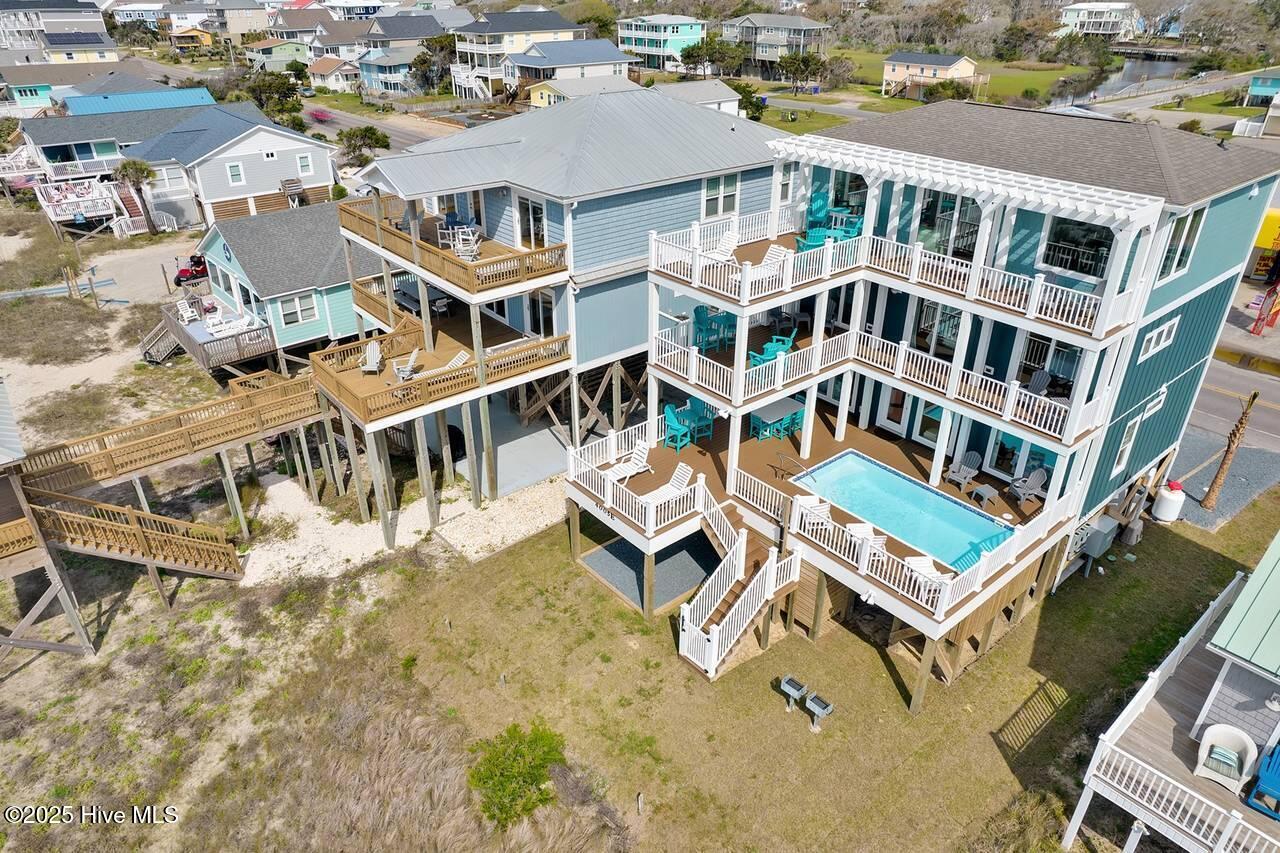 4005 E Beach Drive
