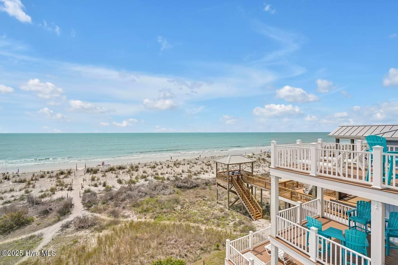 4005 E Beach Drive