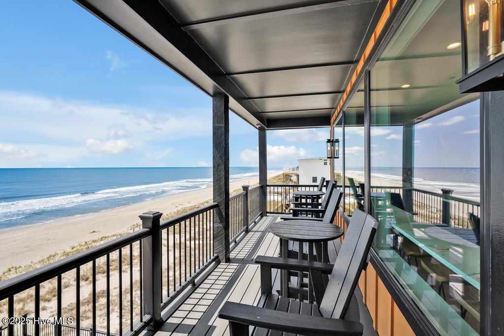 4213 W Beach Drive