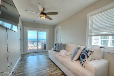5103 W Beach Drive