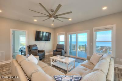 5103 W Beach Drive