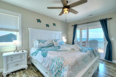 5103 W Beach Drive