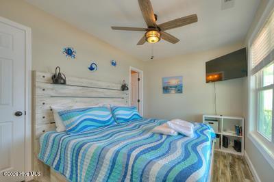 5103 W Beach Drive