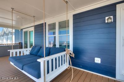 5103 W Beach Drive
