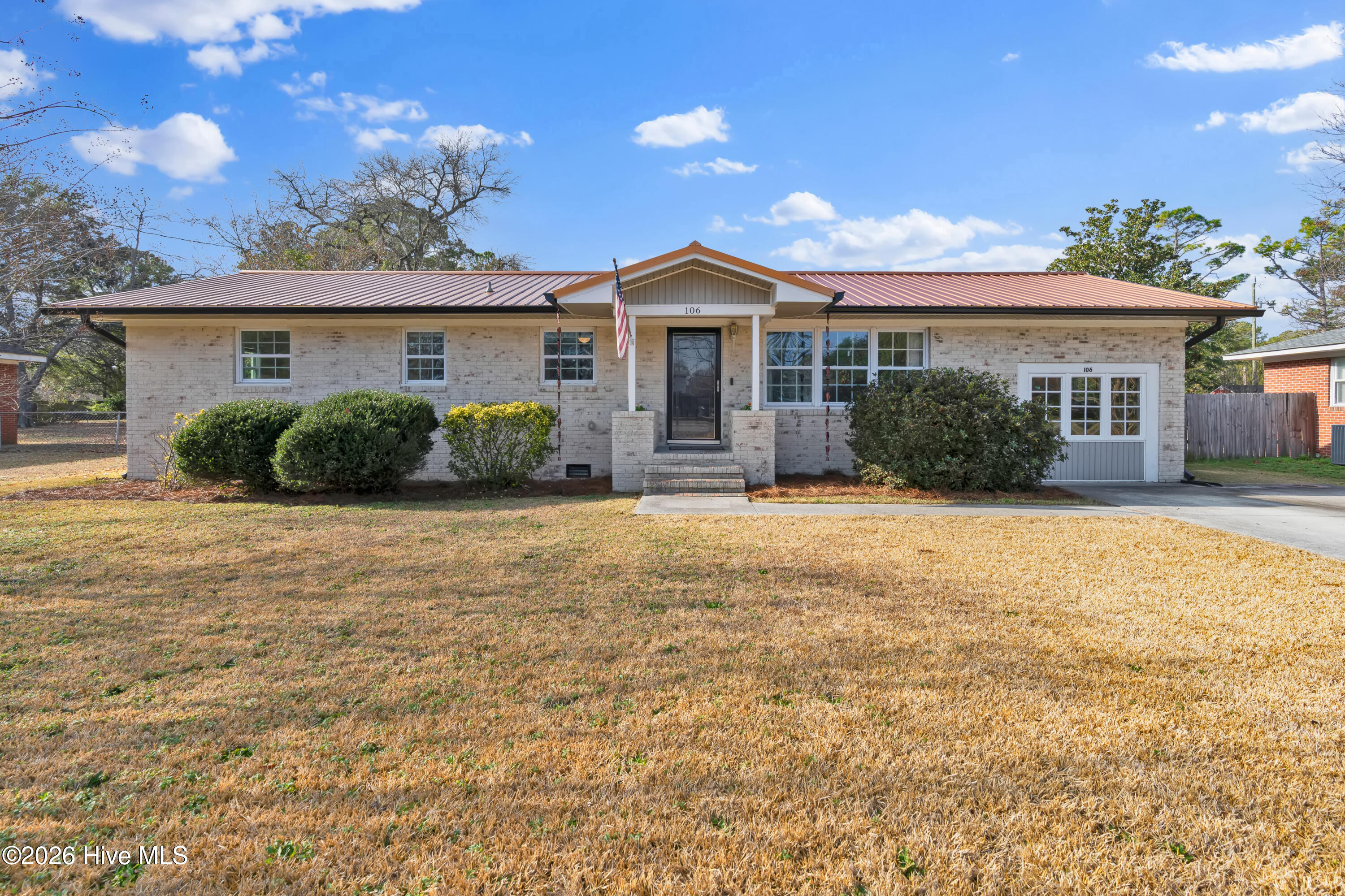 106 Green Meadows Drive